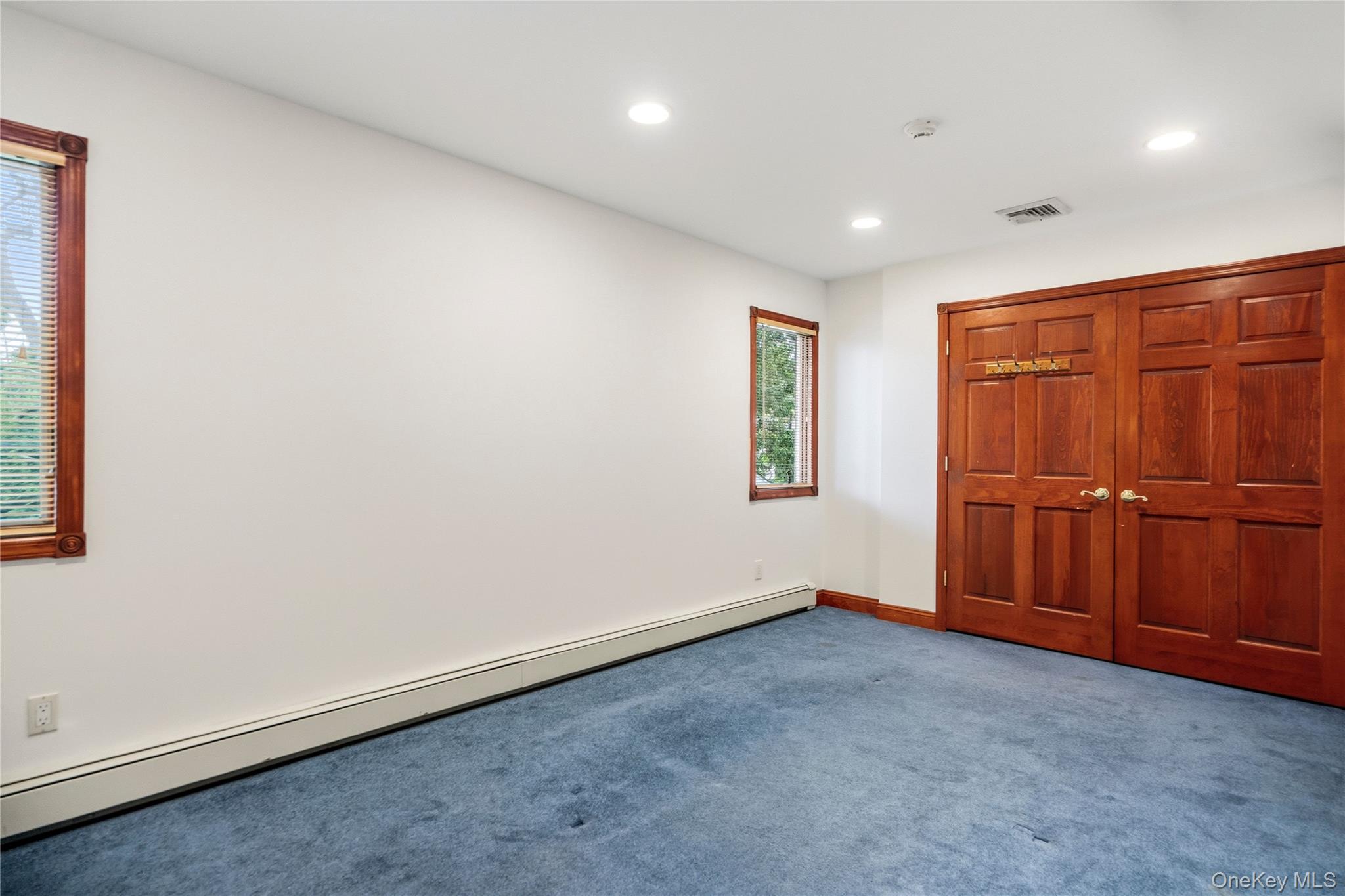 565 Mohawk Road