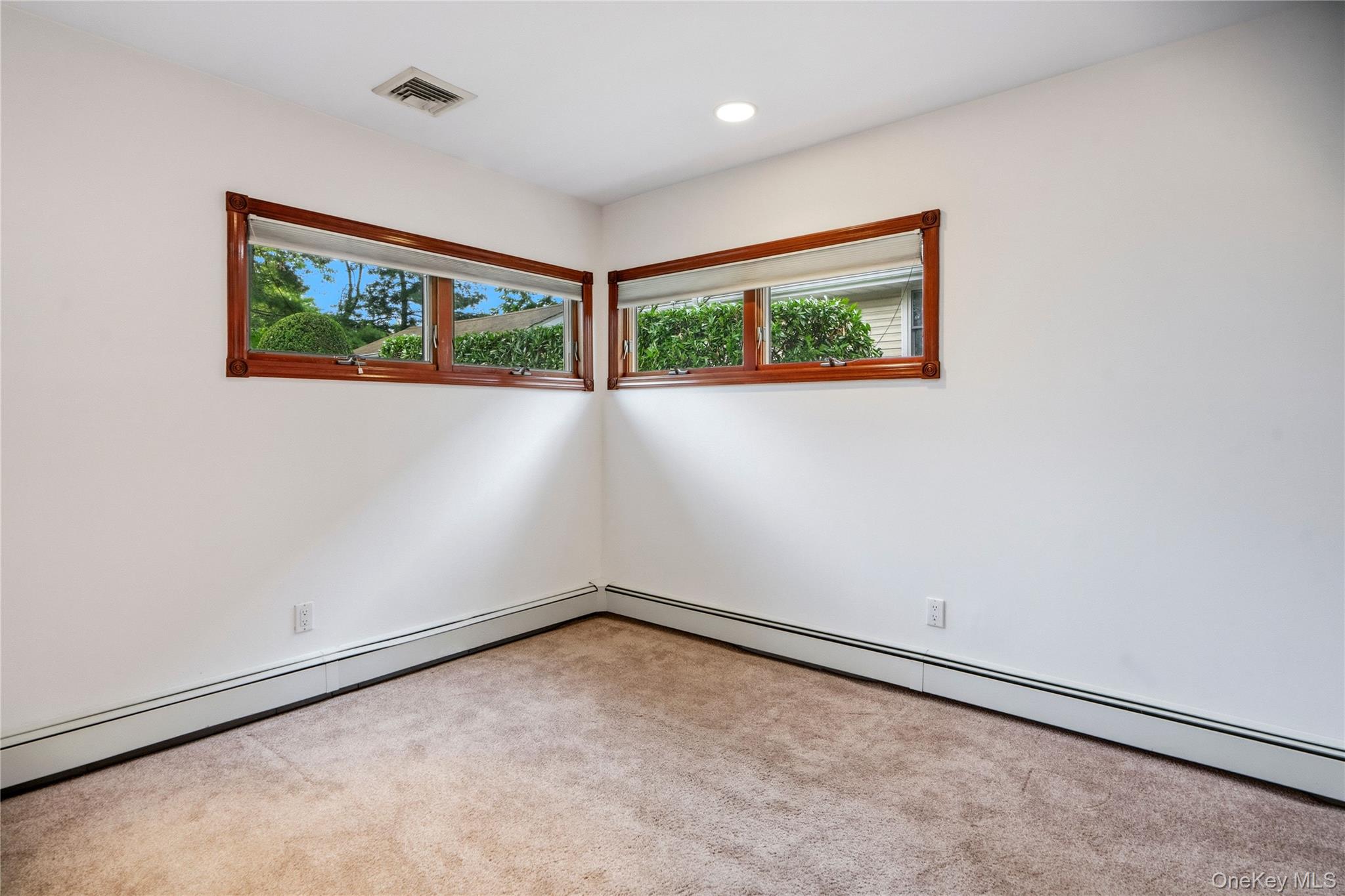565 Mohawk Road