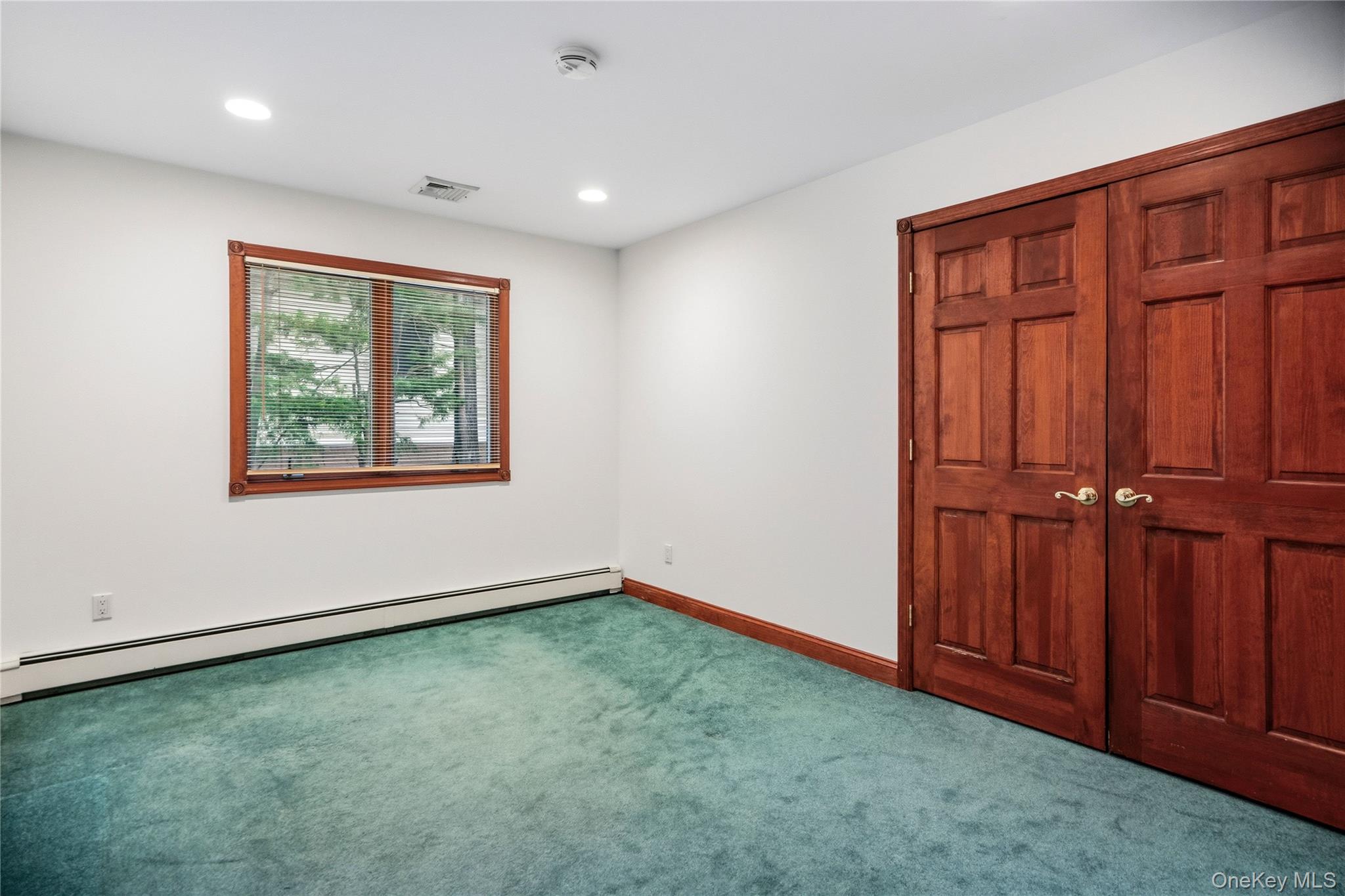 565 Mohawk Road