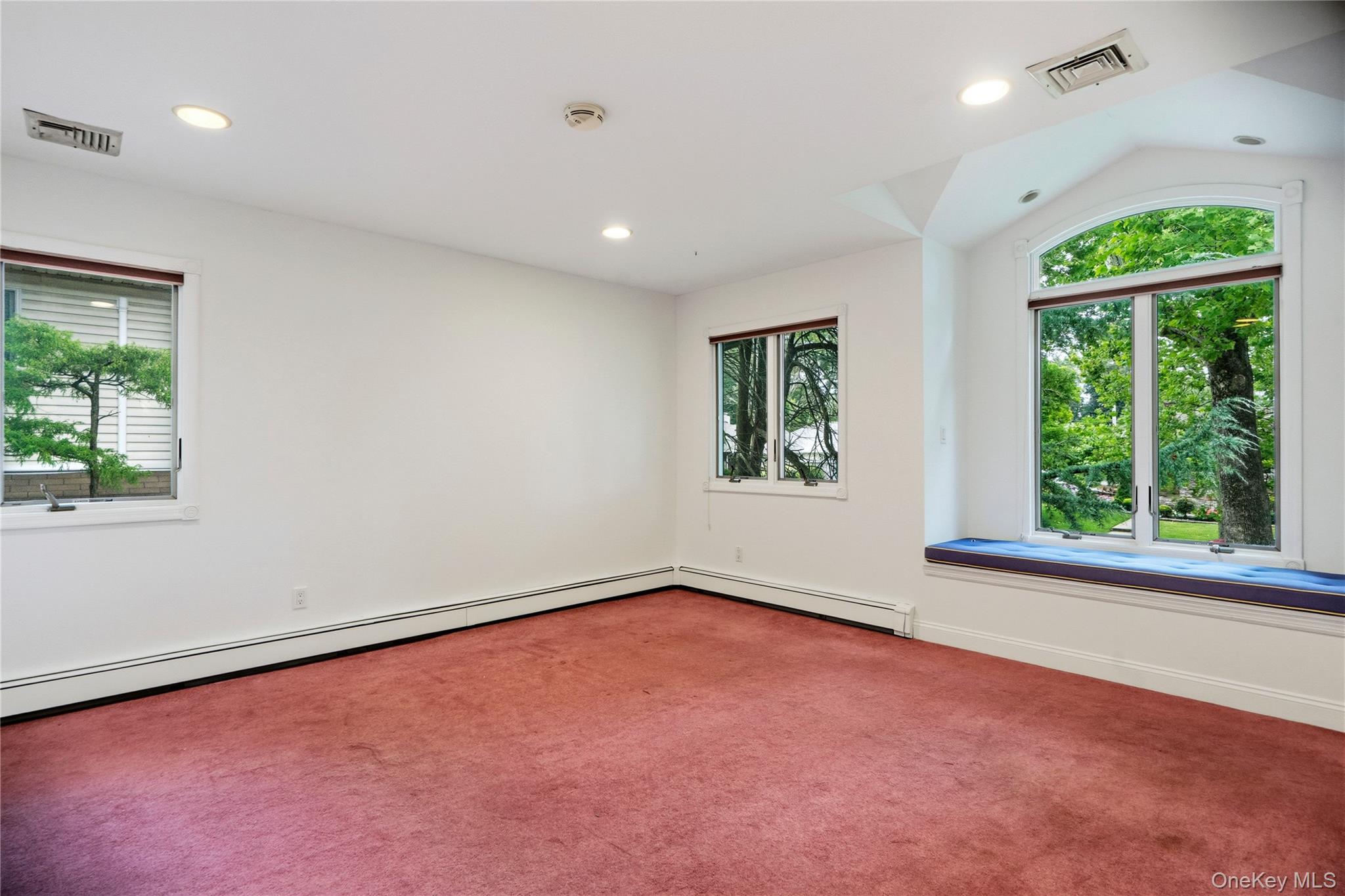 565 Mohawk Road