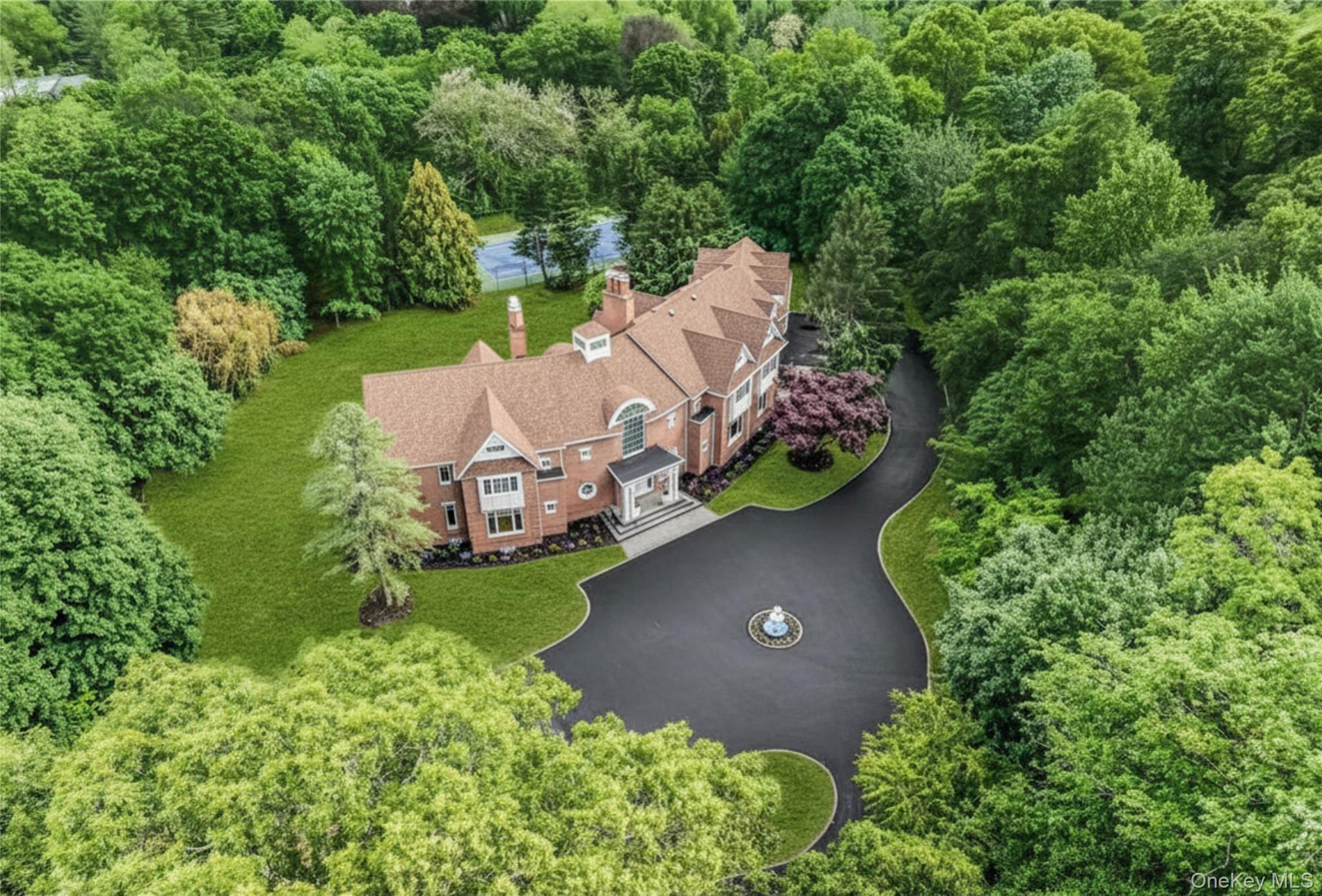 12 Saddle Ridge Road