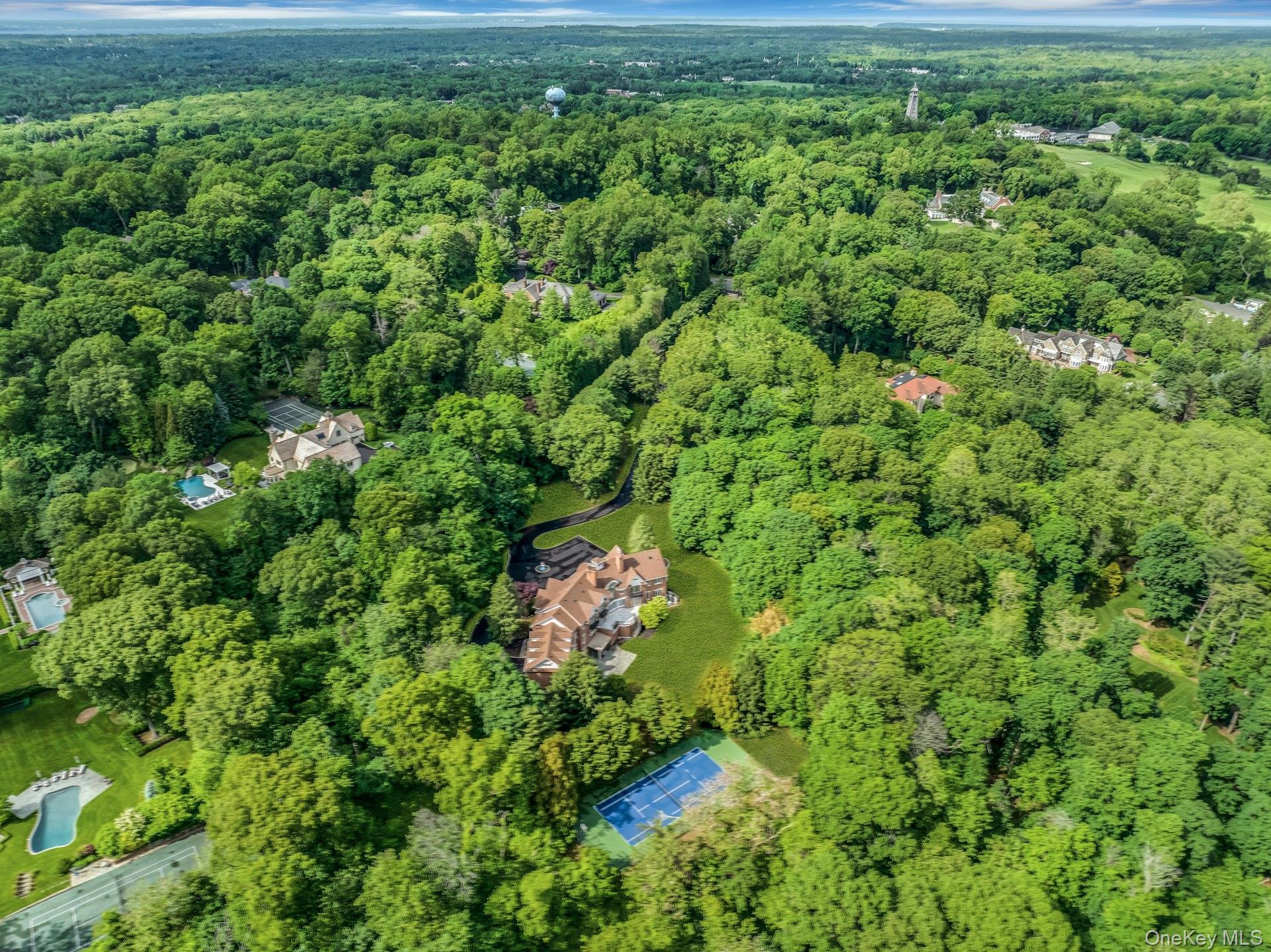 12 Saddle Ridge Road