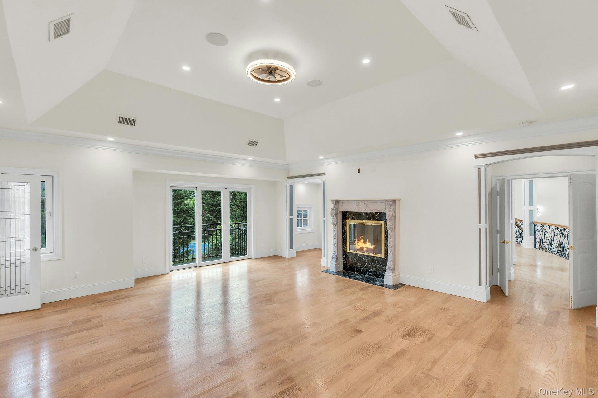 12 Saddle Ridge Road