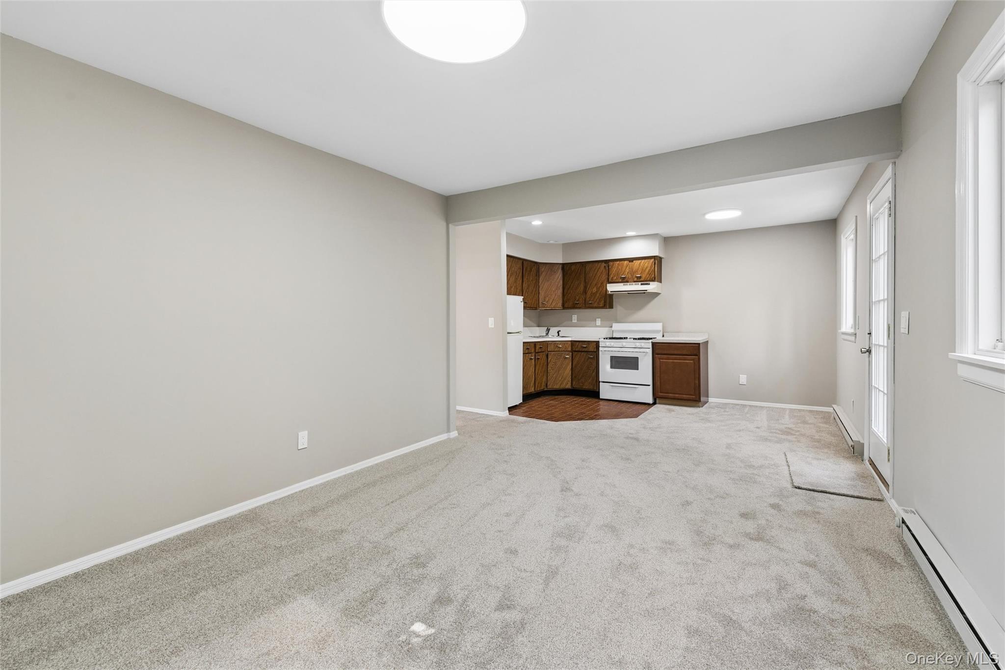 244 Lakeside Trail