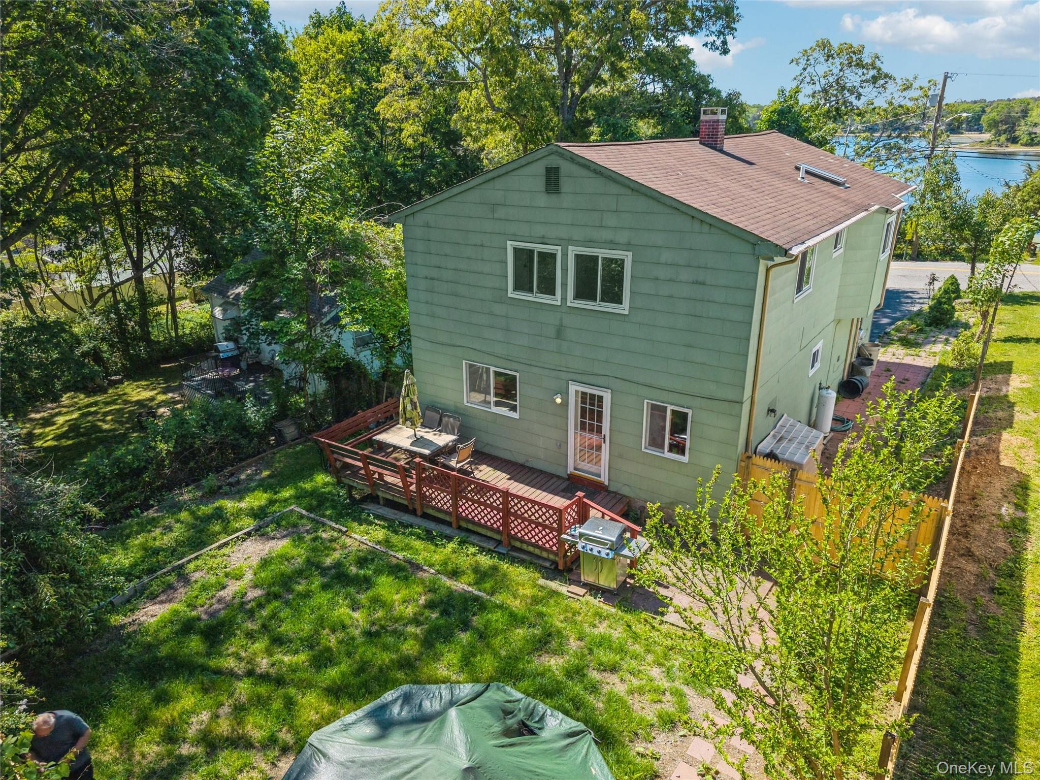 244 Lakeside Trail