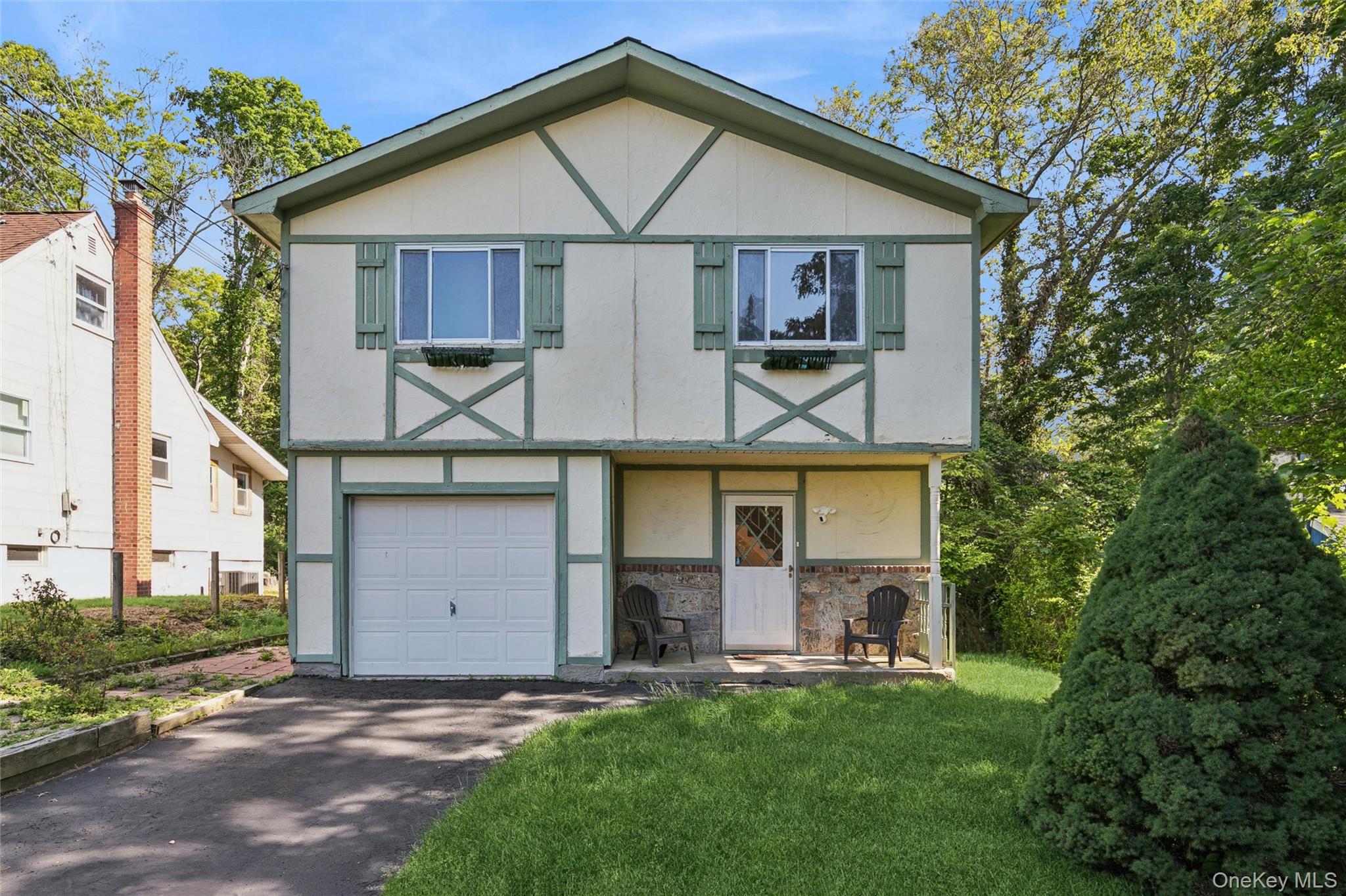 244 Lakeside Trail