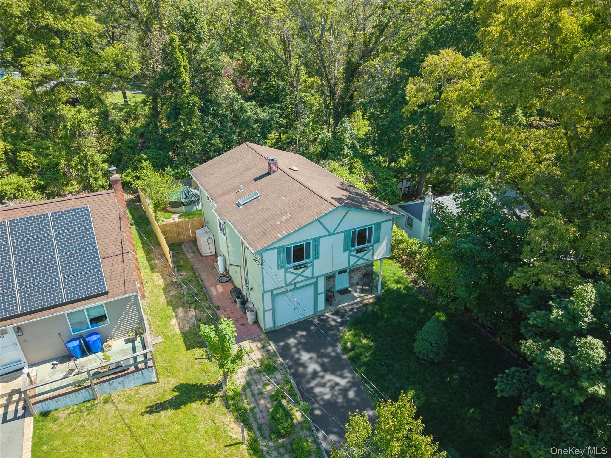 244 Lakeside Trail
