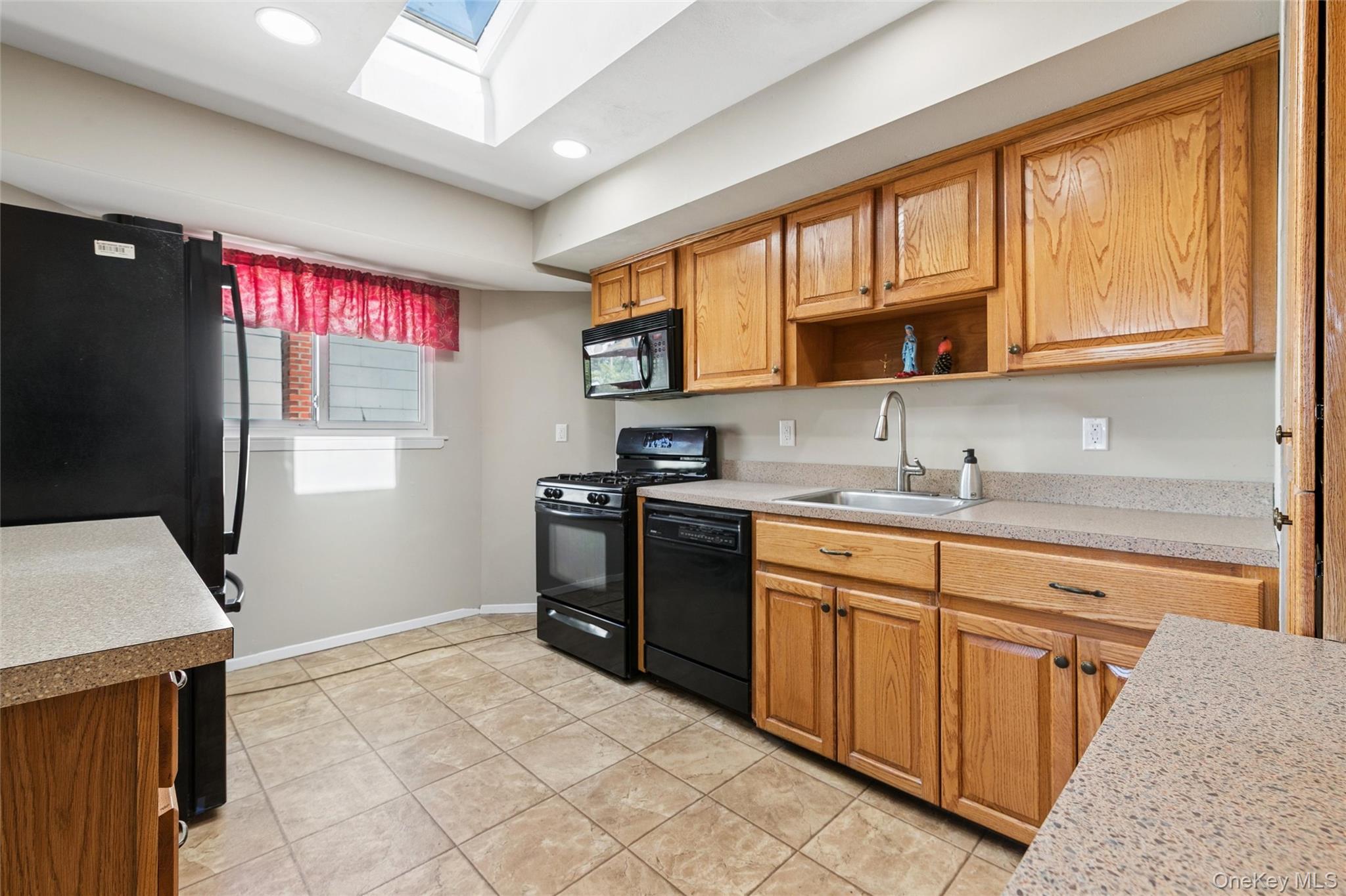 244 Lakeside Trail