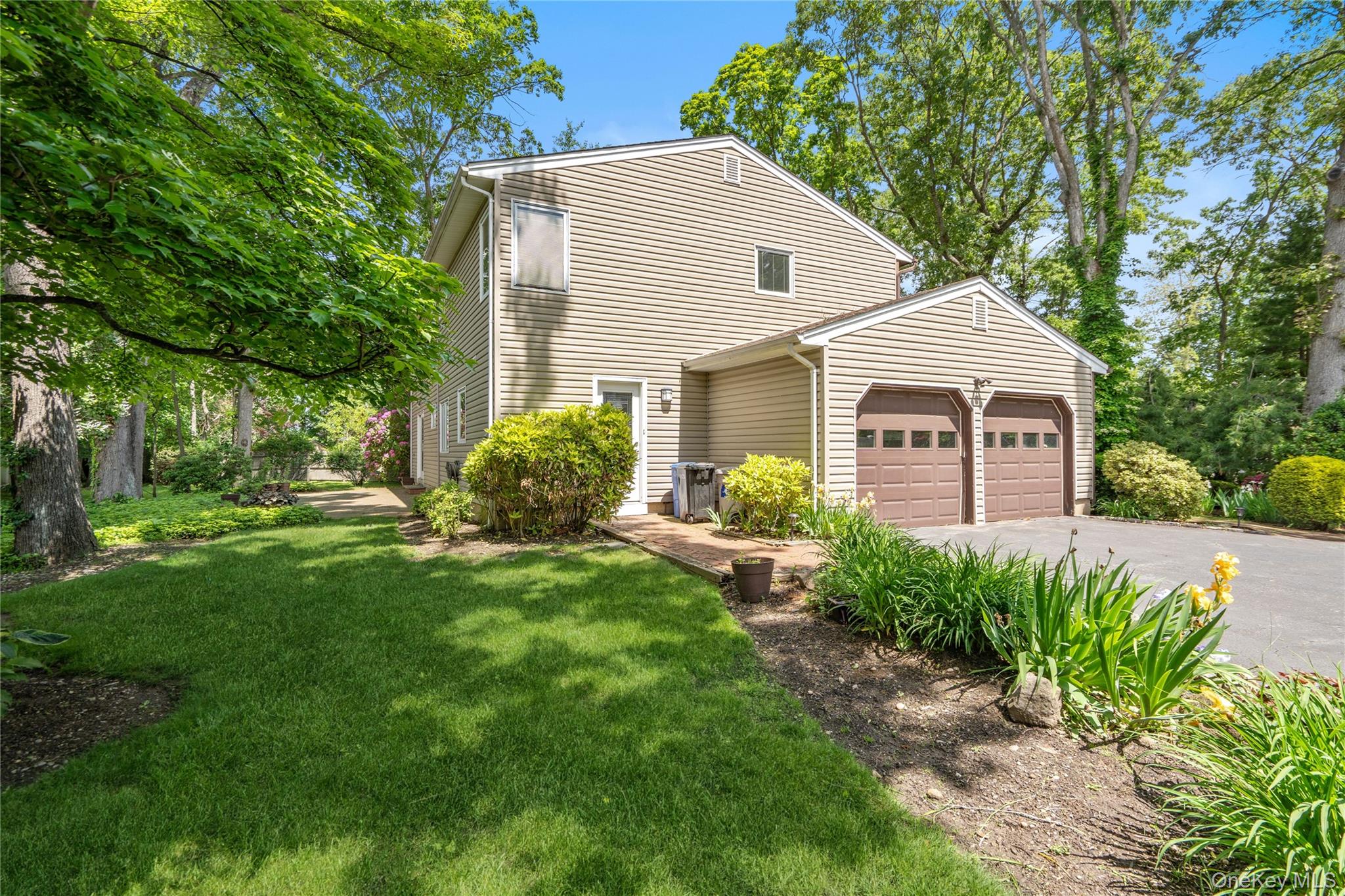 5 Simon Court
