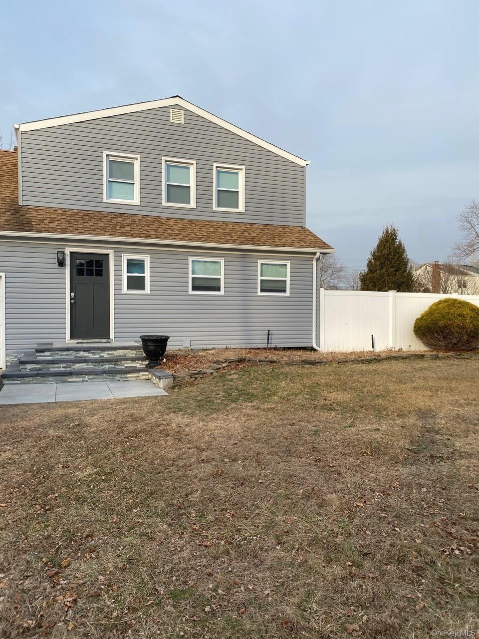 36 Oneida Avenue