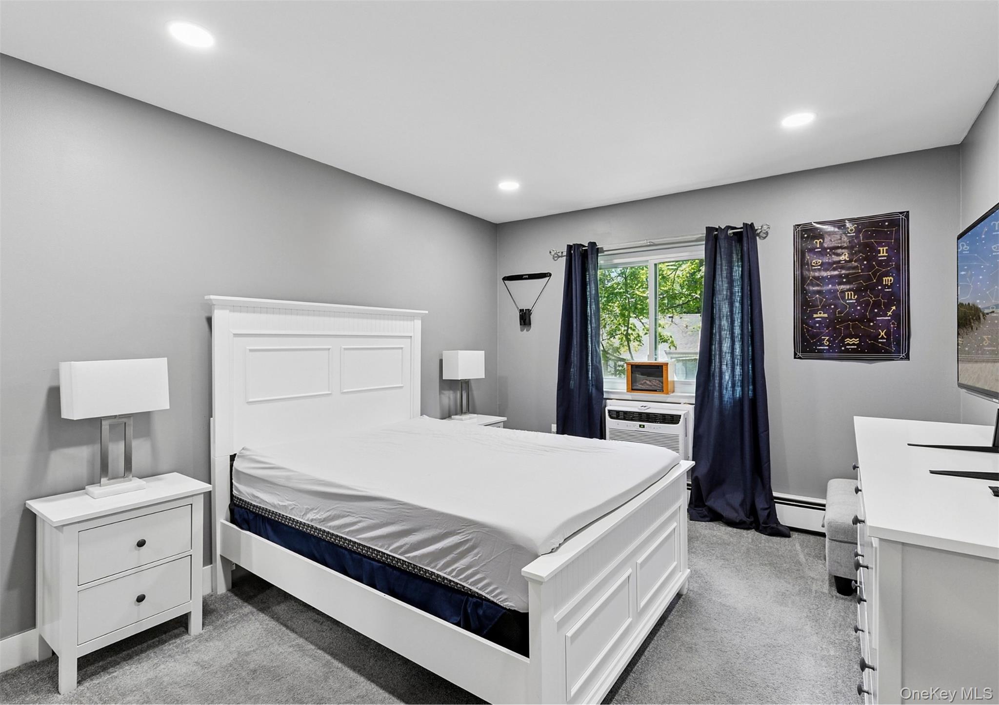 41 Richmond Boulevard Unit: 2B