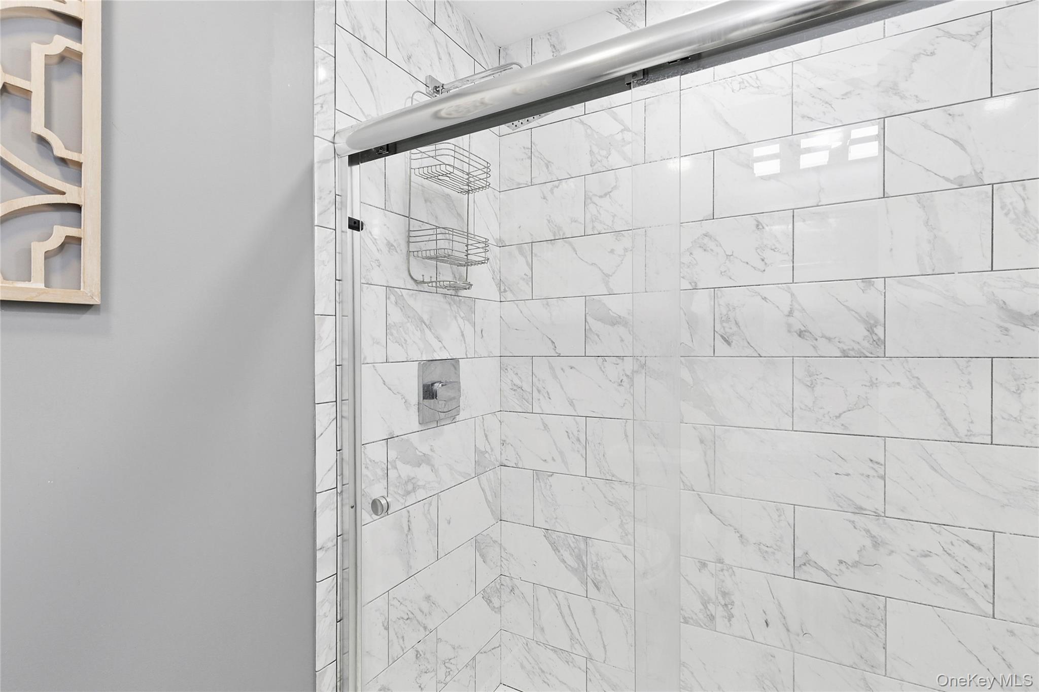 41 Richmond Boulevard Unit: 2B