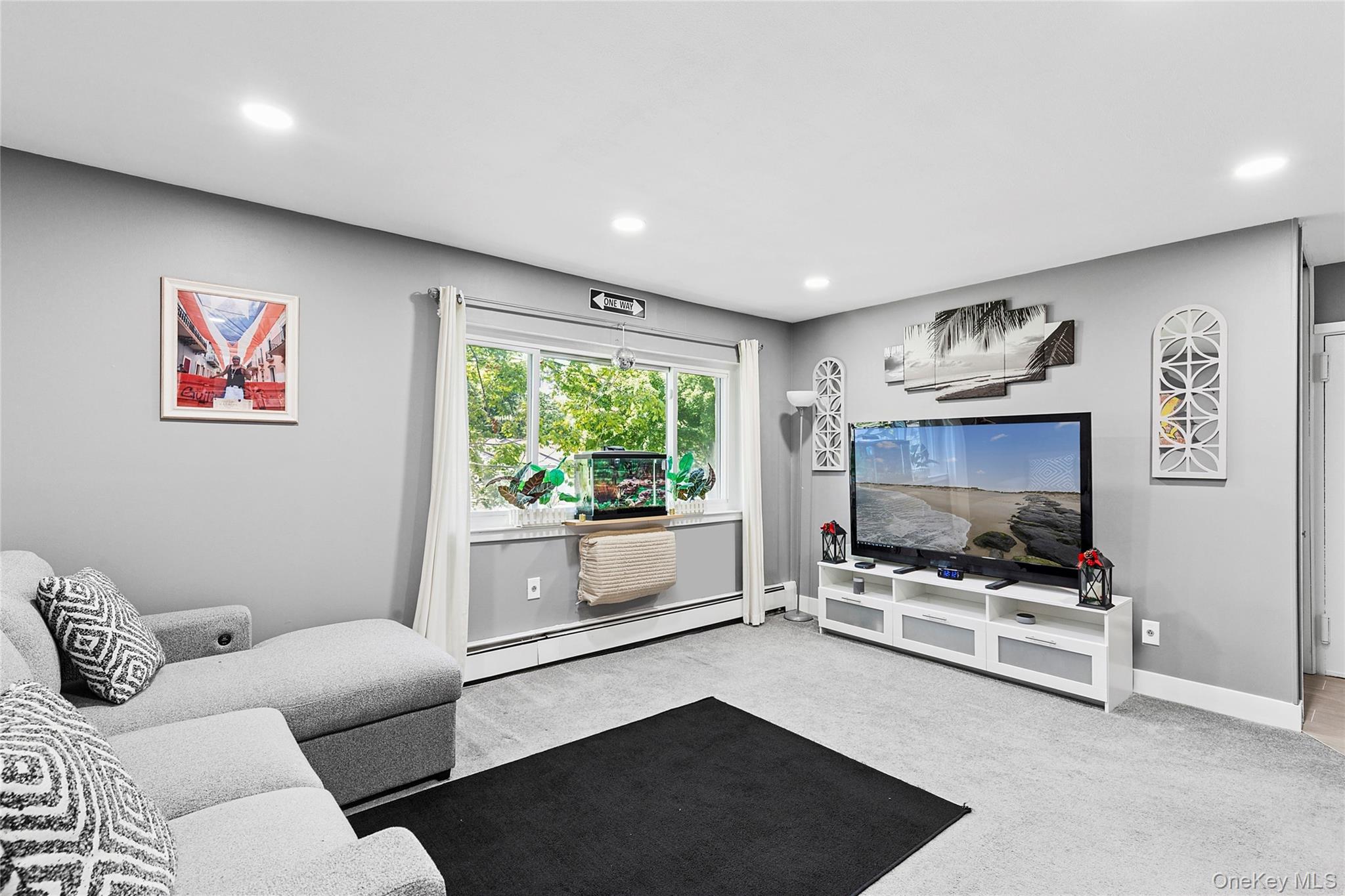 41 Richmond Boulevard Unit: 2B