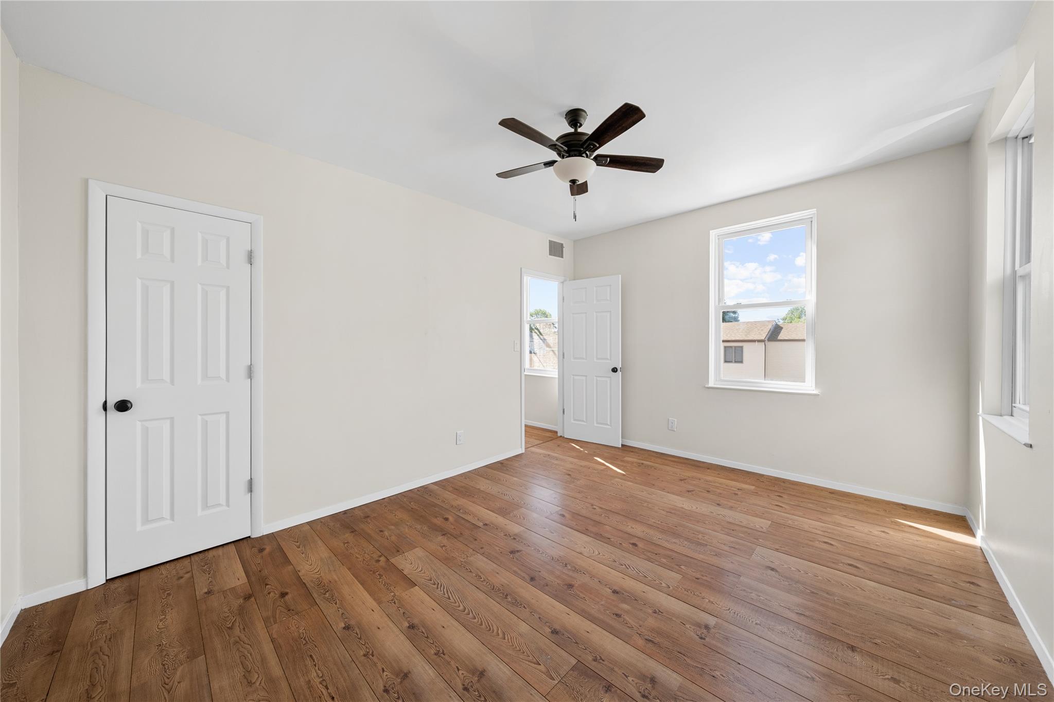 402 Jericho Turnpike Unit: 1