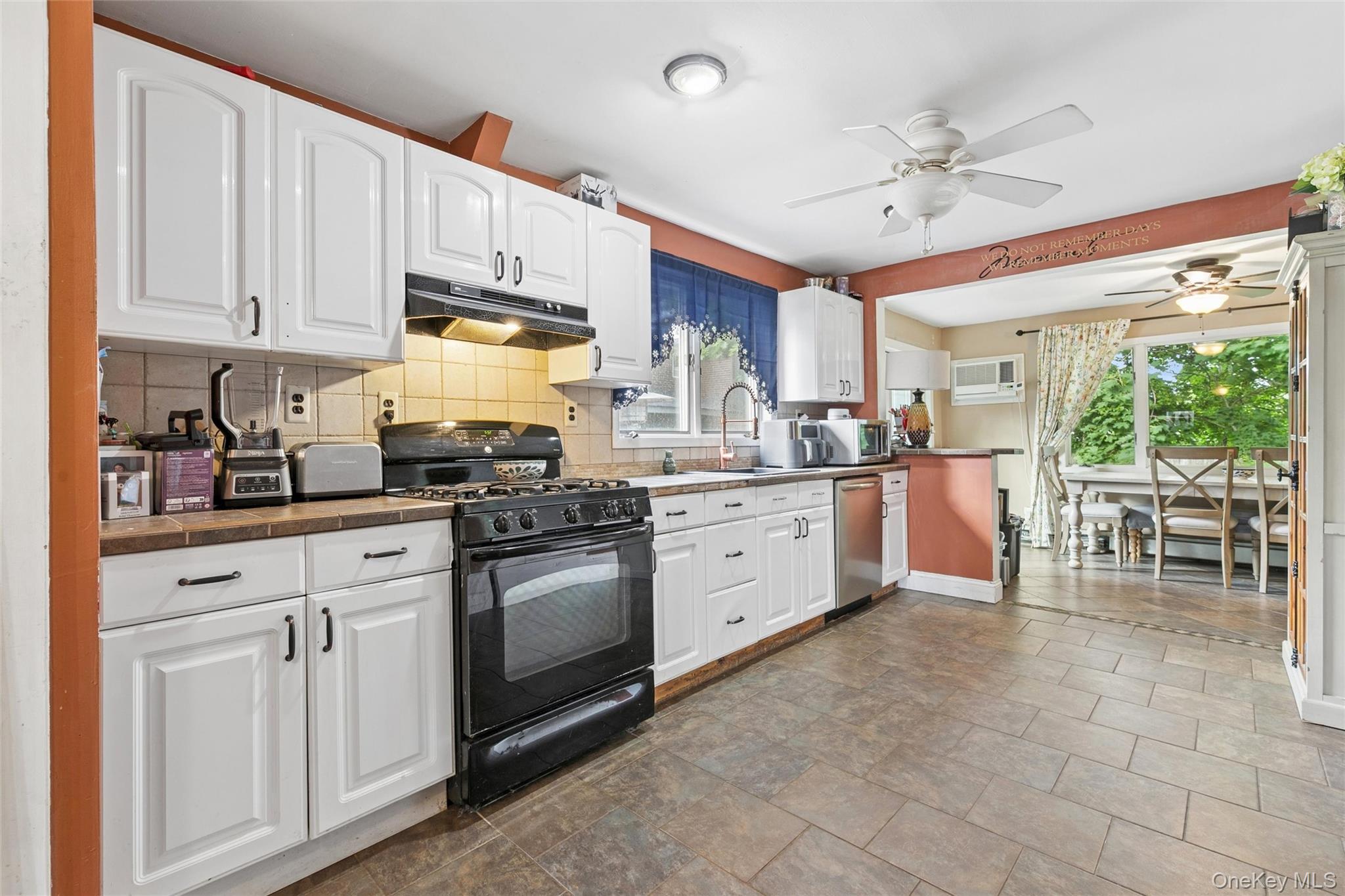 350 S Greene Avenue