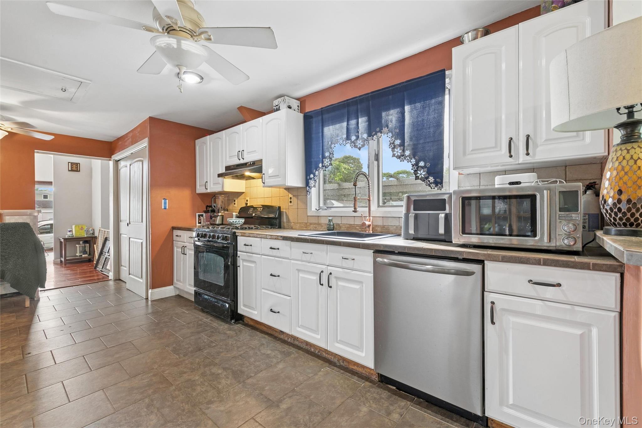 350 S Greene Avenue
