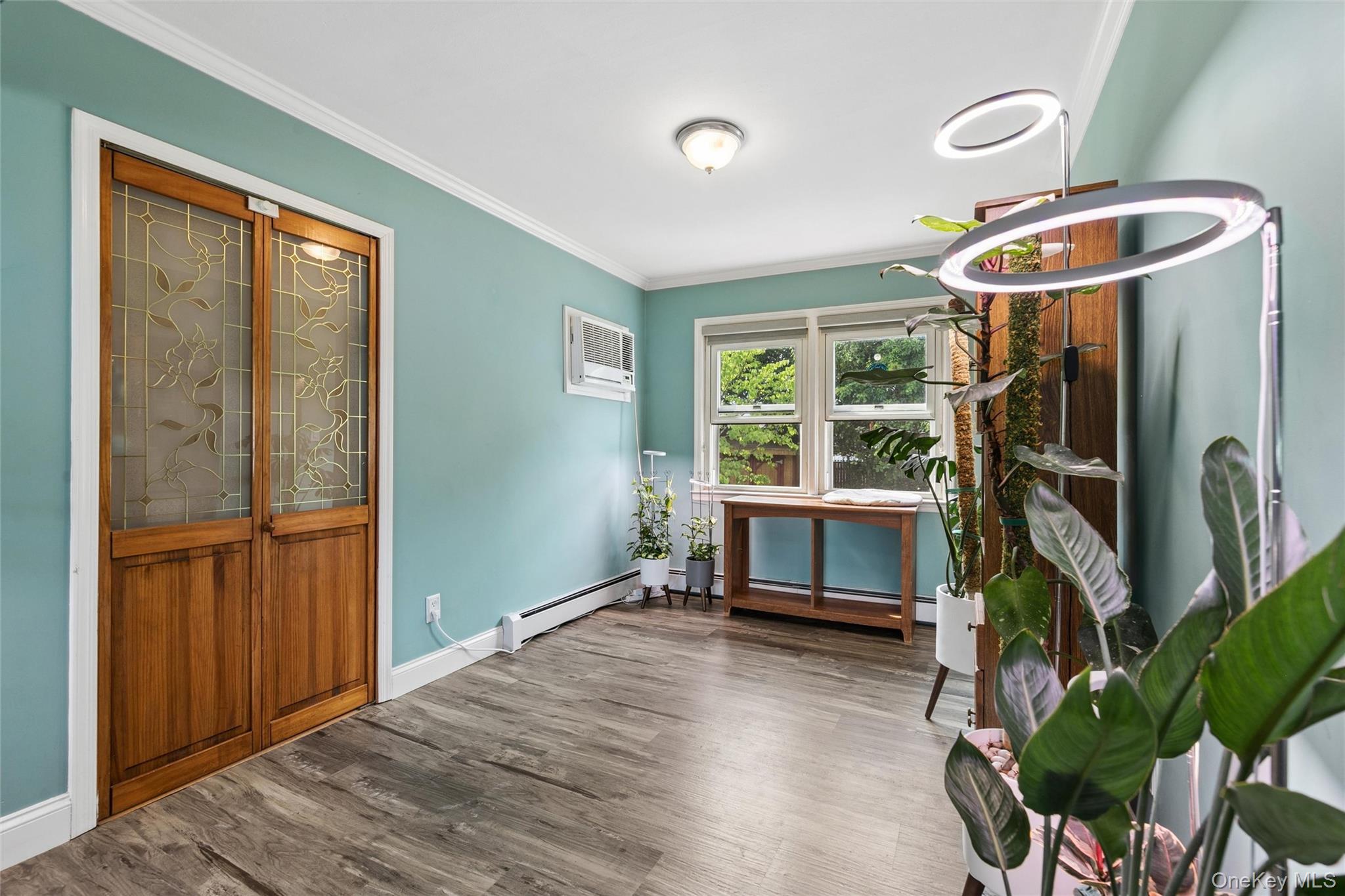 15 Willard Avenue