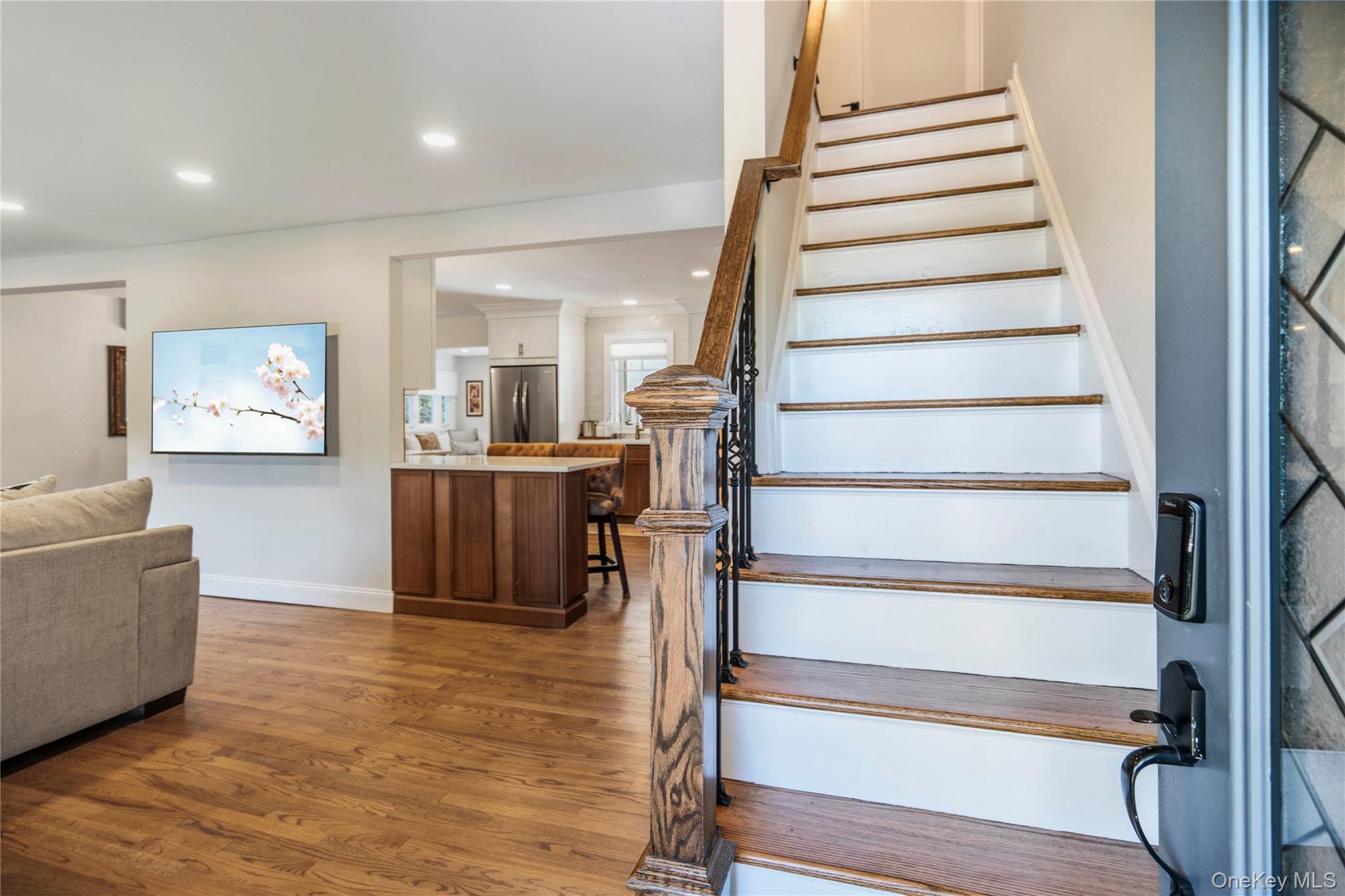 434 W Main Street