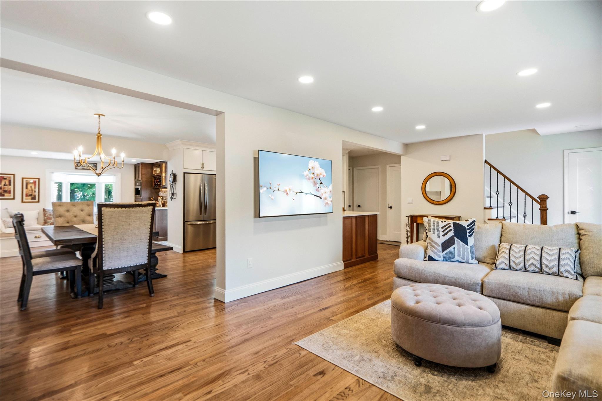 434 W Main Street