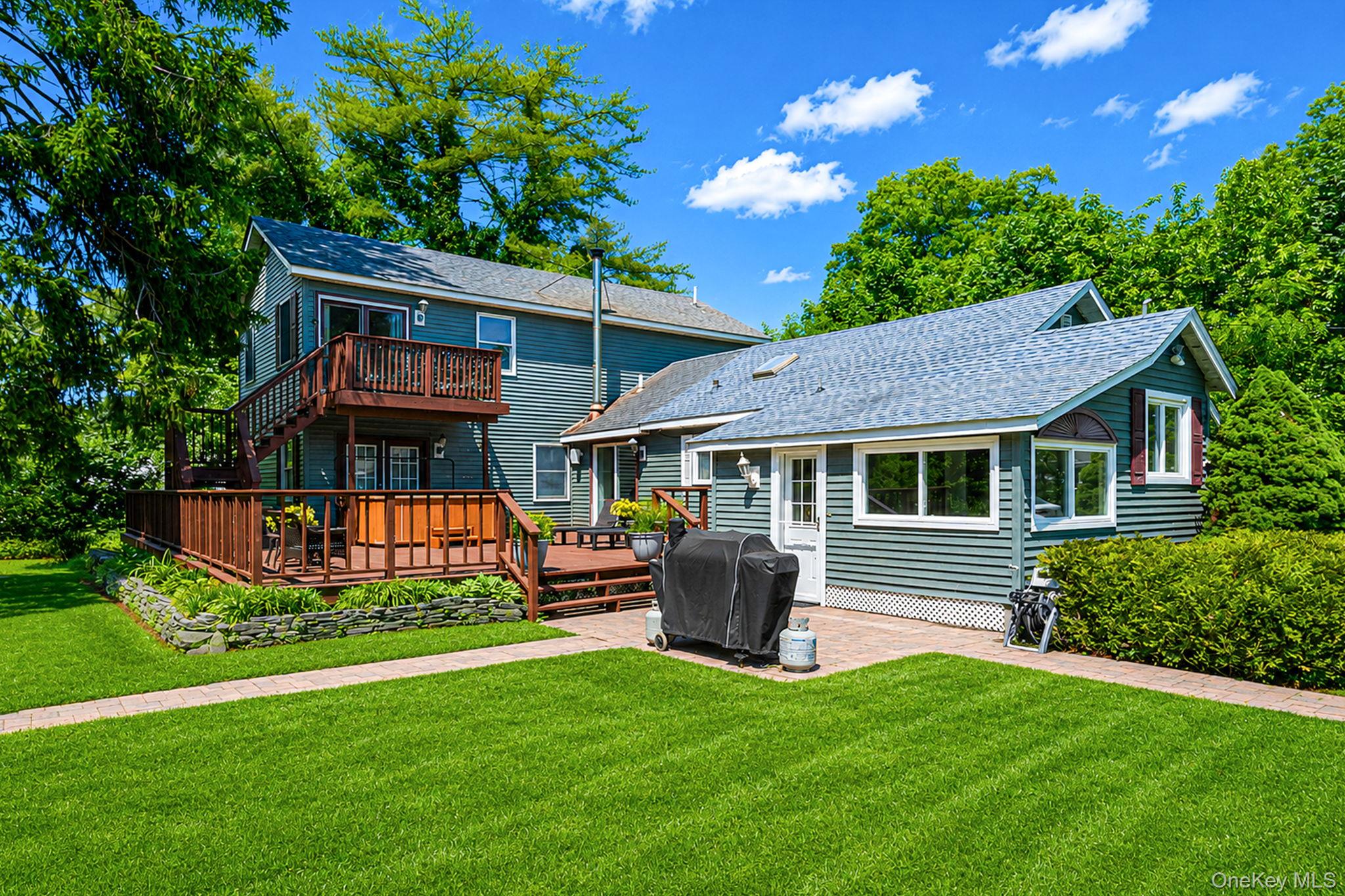 612 Blue Point Road