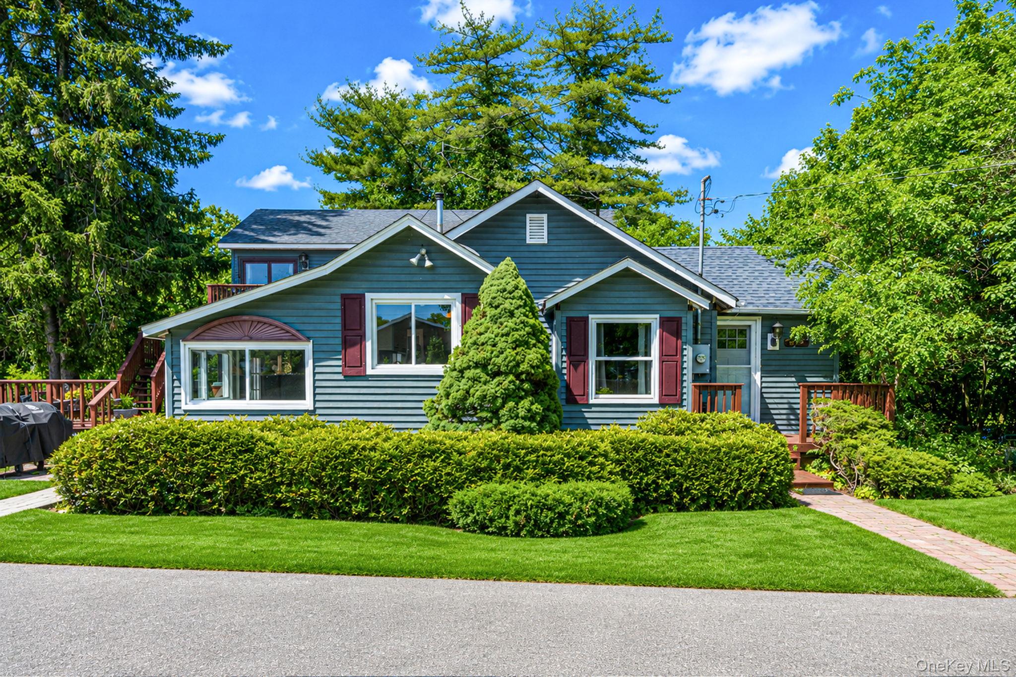 612 Blue Point Road