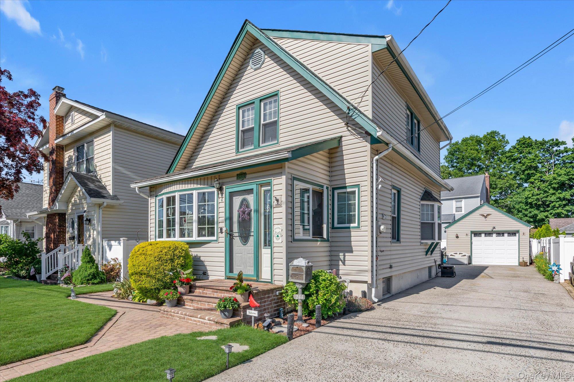 244 Rolling Street