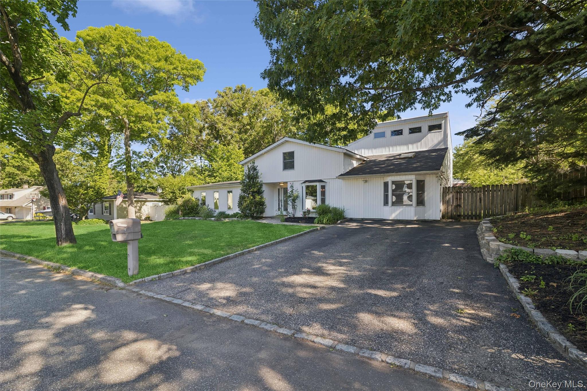 5 Grendon Lane