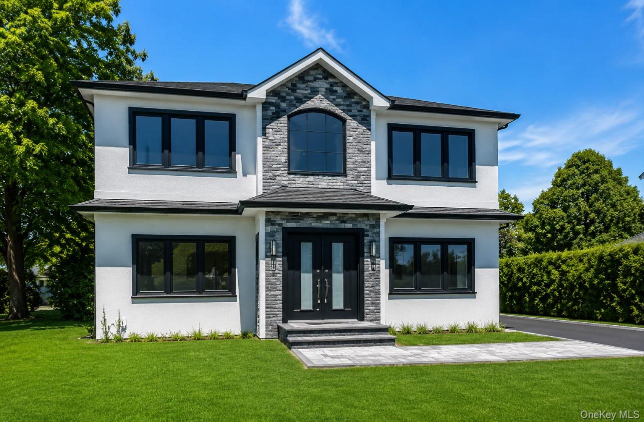 118 W Cherry Street