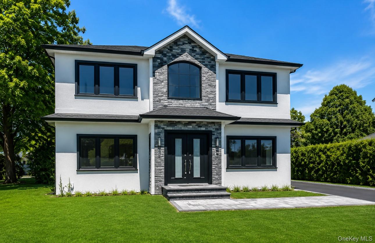 118 W Cherry Street