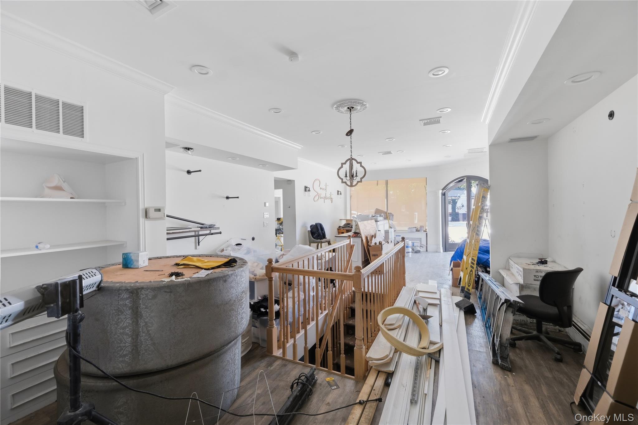 9 Central Avenue