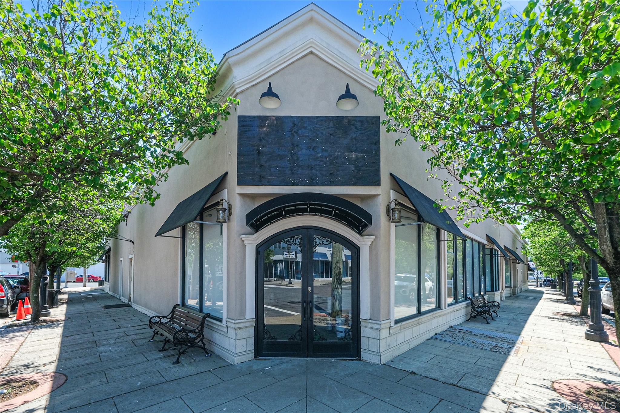 9 Central Avenue