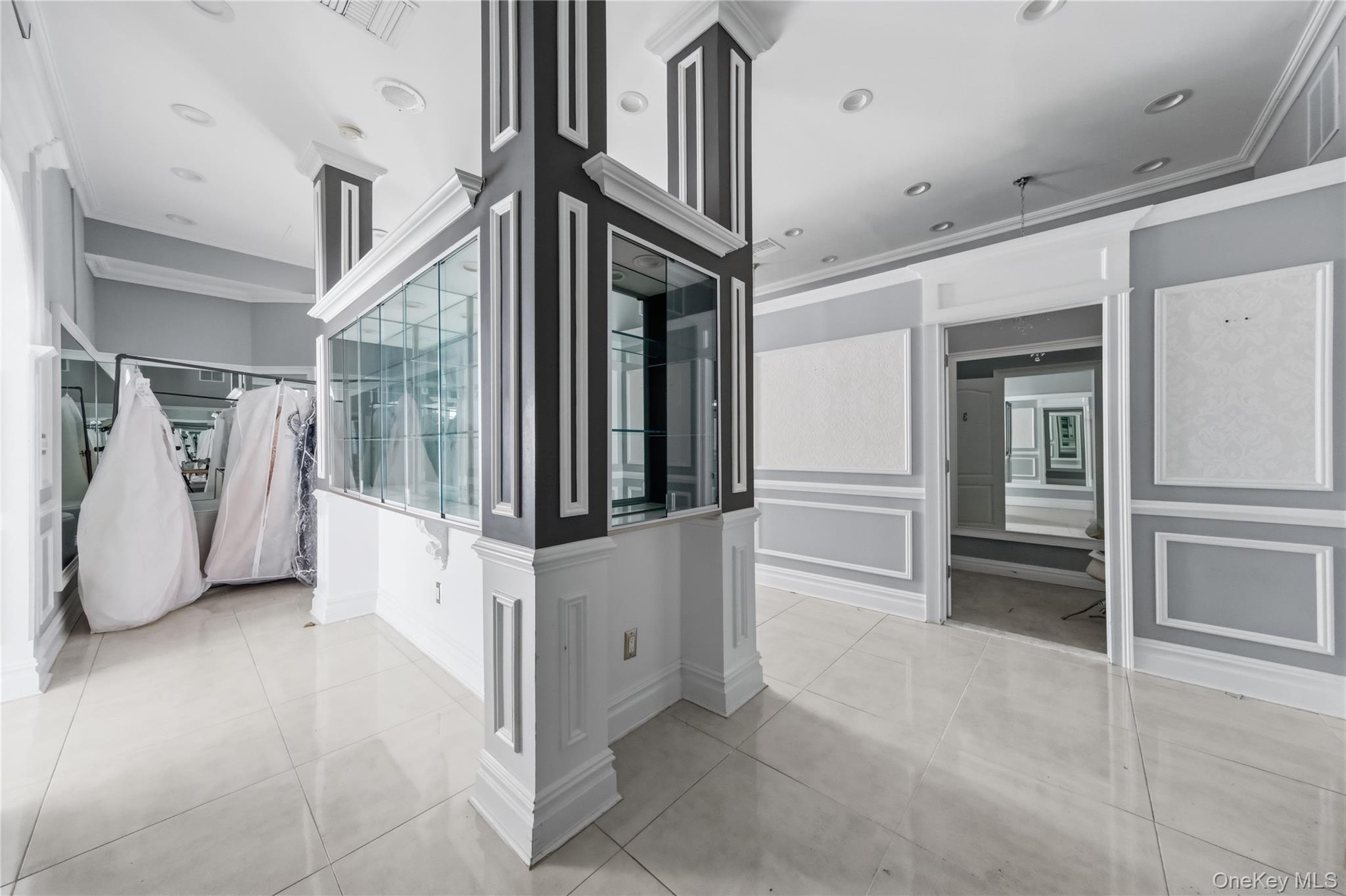 9 Central Avenue