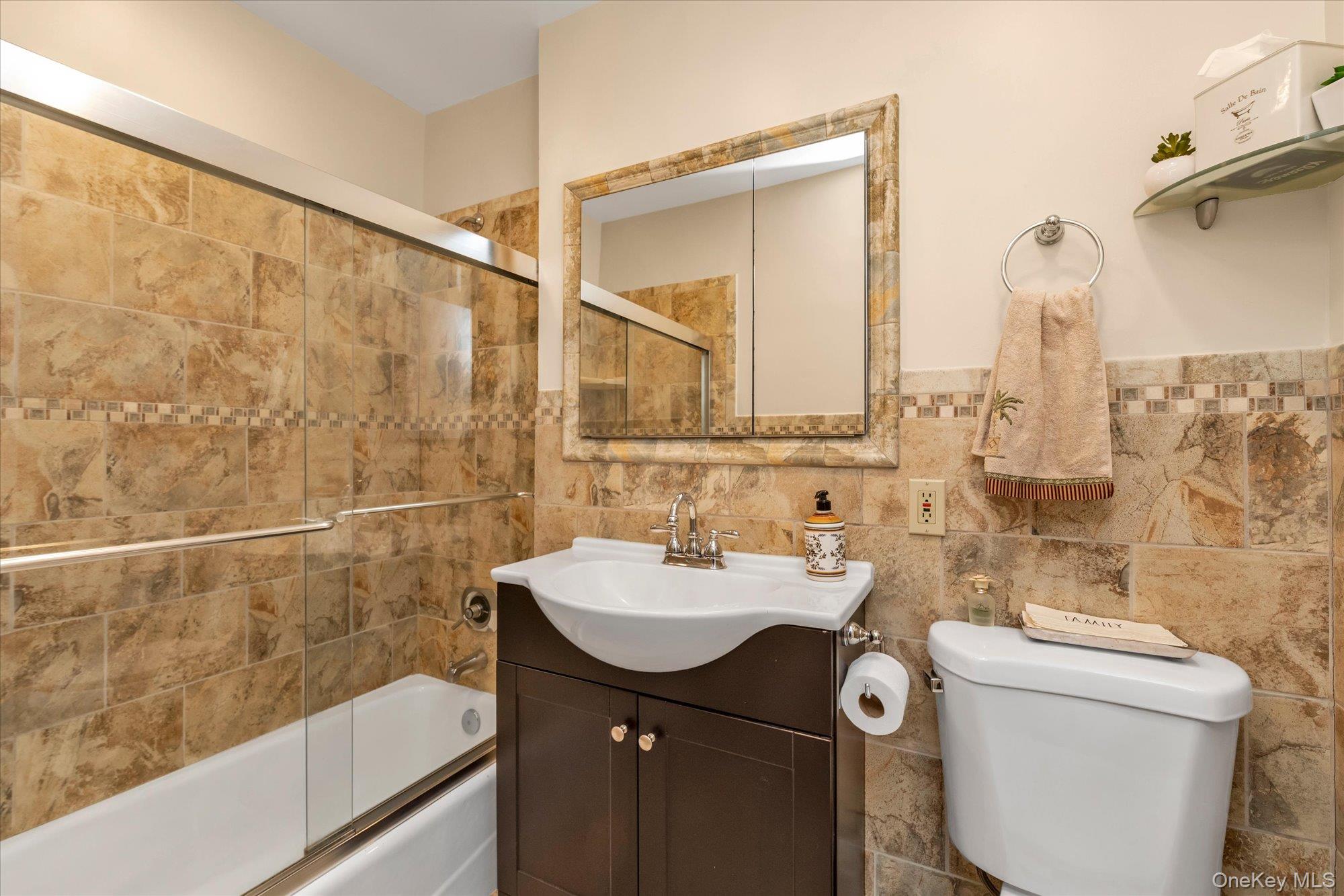 25 Canterbury Road Unit: 1F