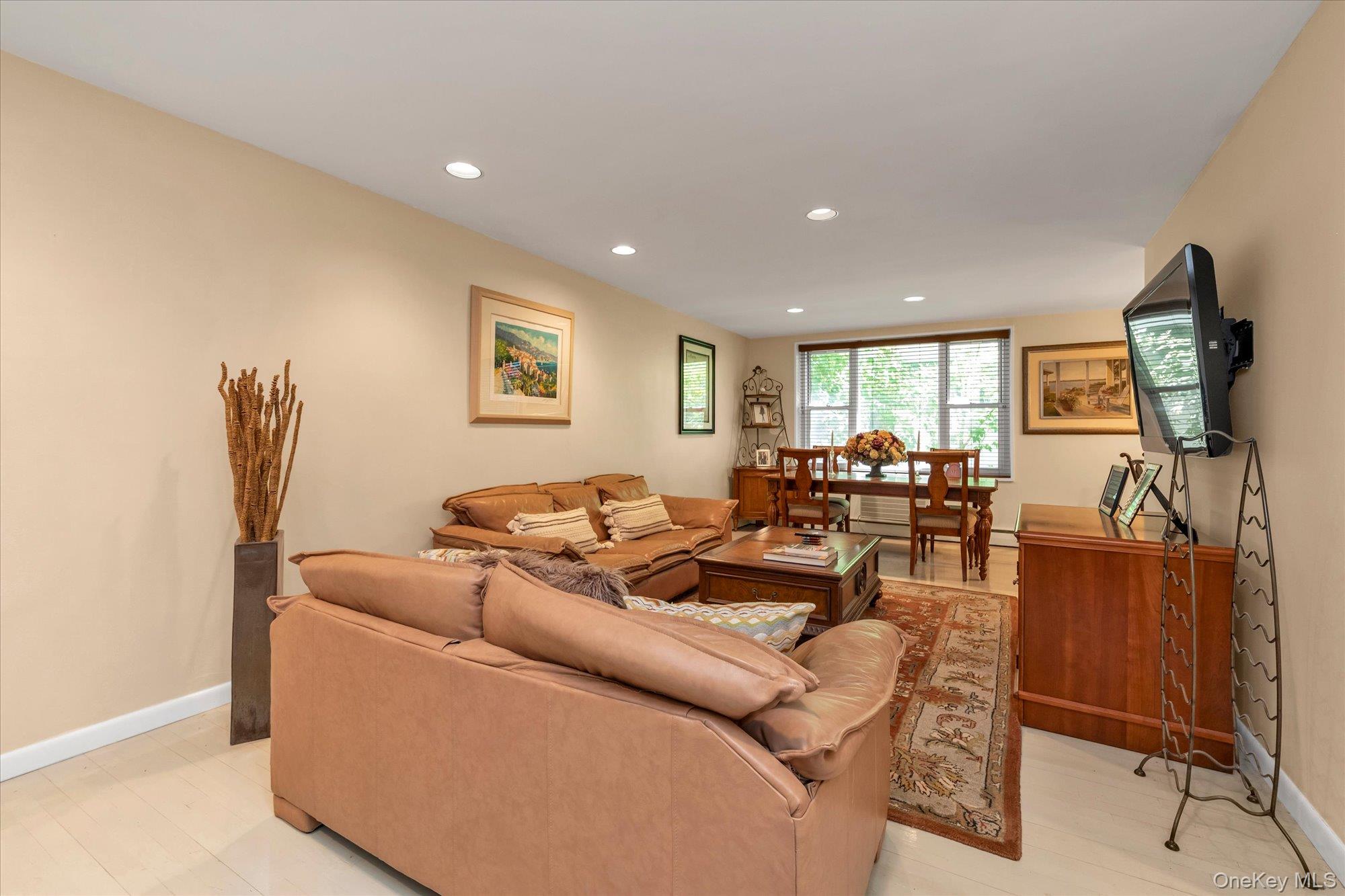 25 Canterbury Road Unit: 1F
