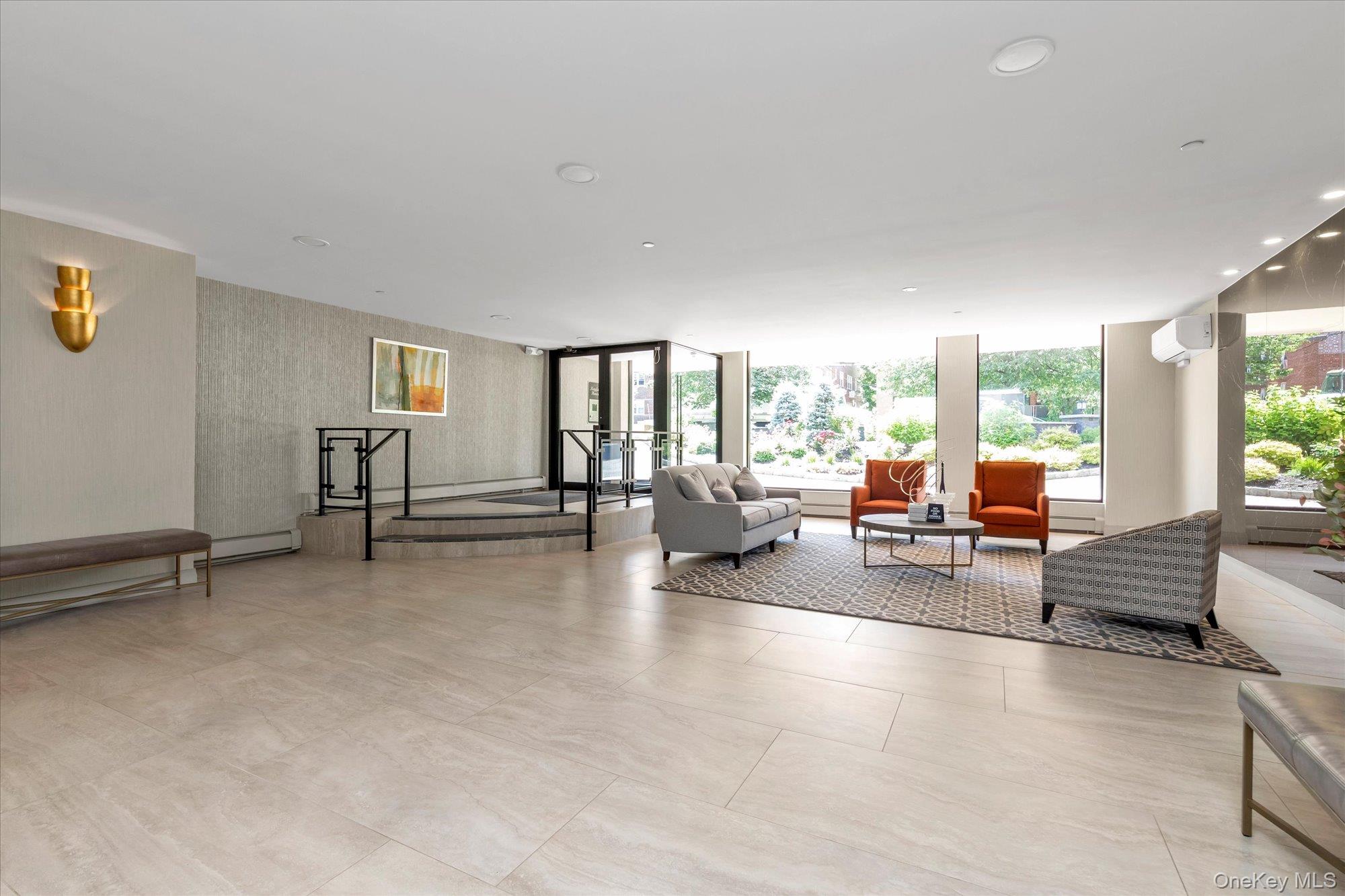 25 Canterbury Road Unit: 1F