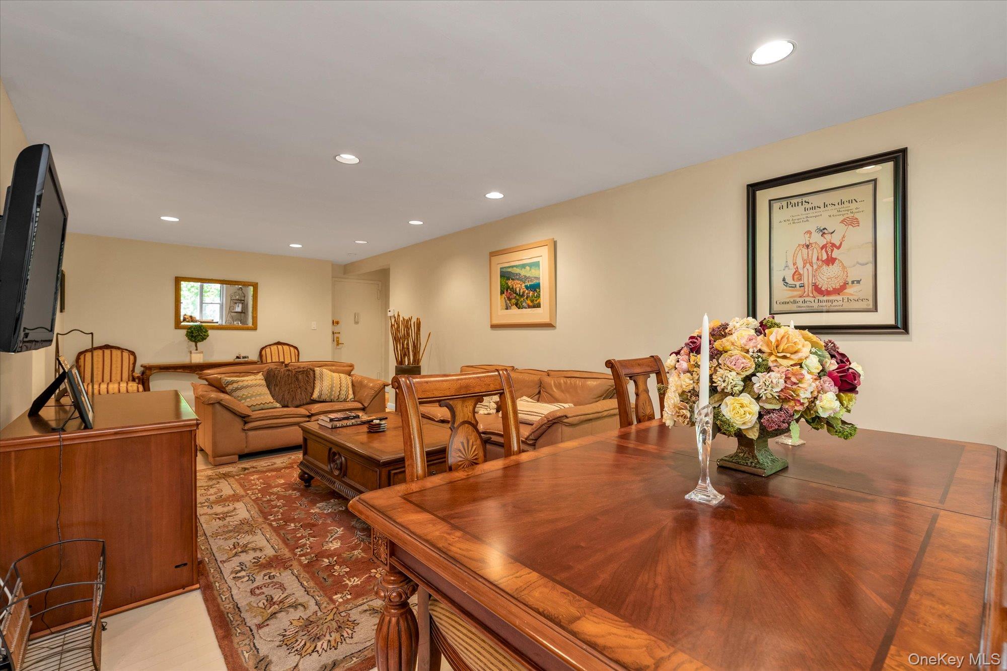25 Canterbury Road Unit: 1F