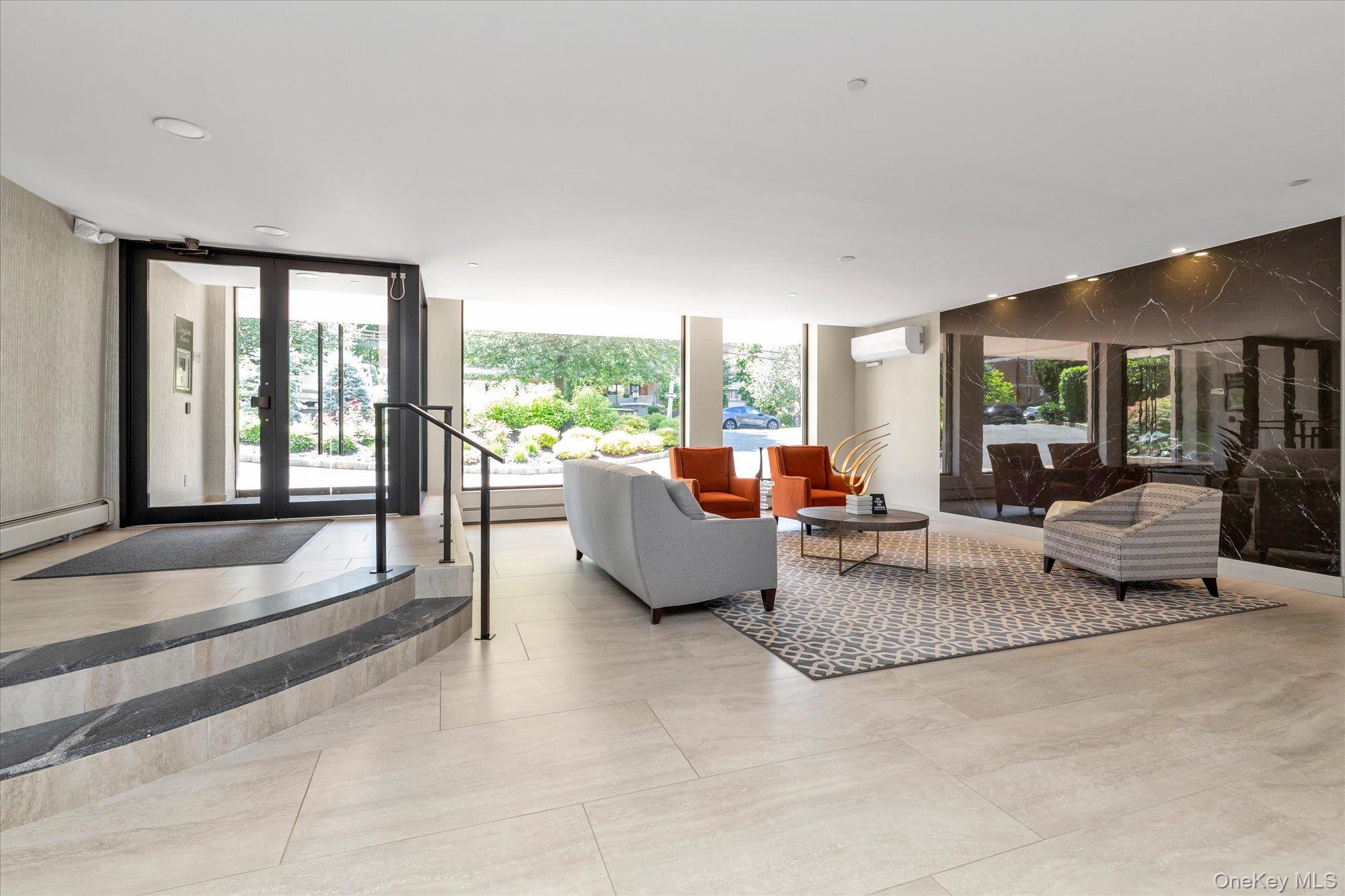 25 Canterbury Road Unit: 1F