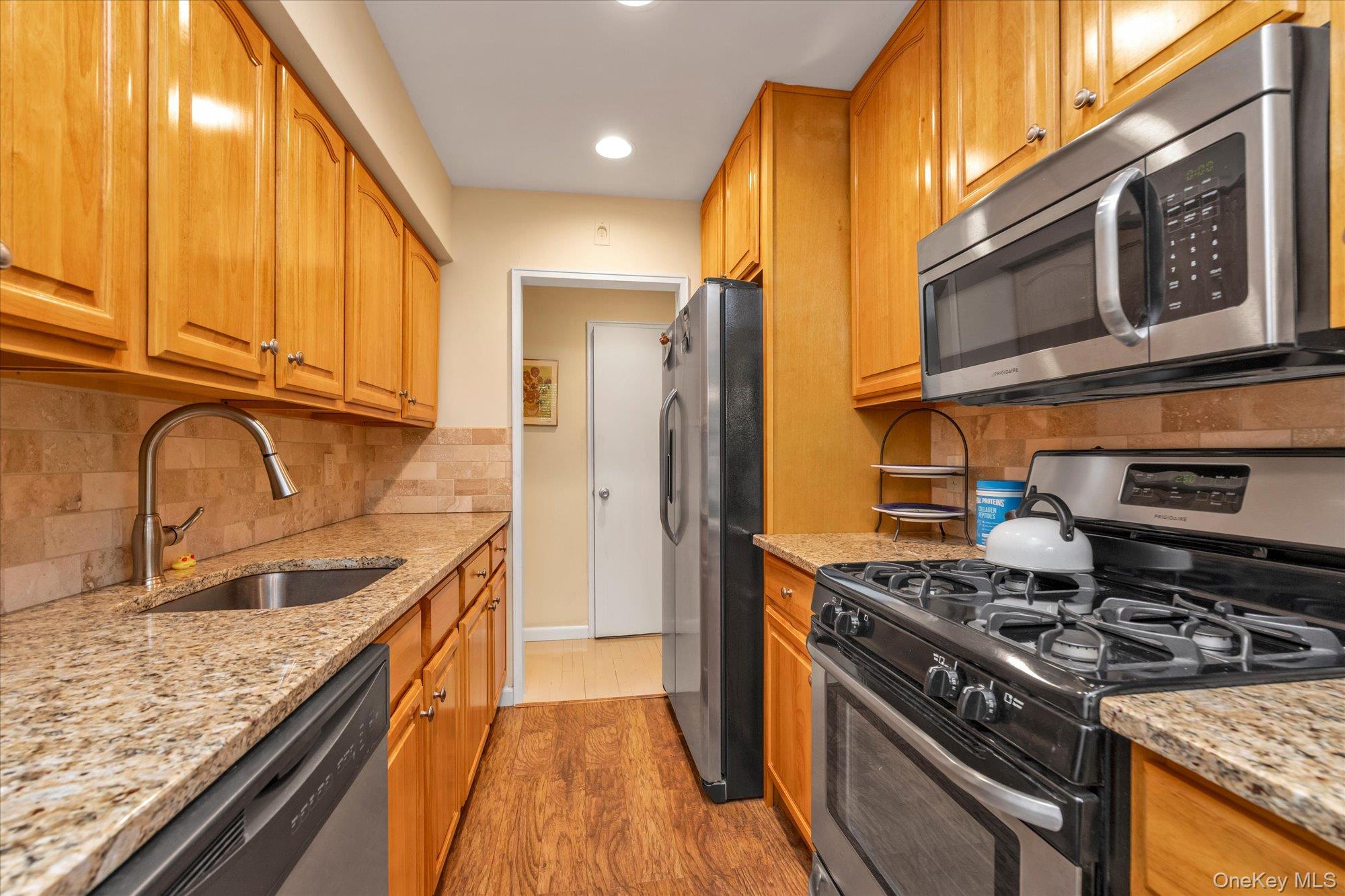 25 Canterbury Road Unit: 1F