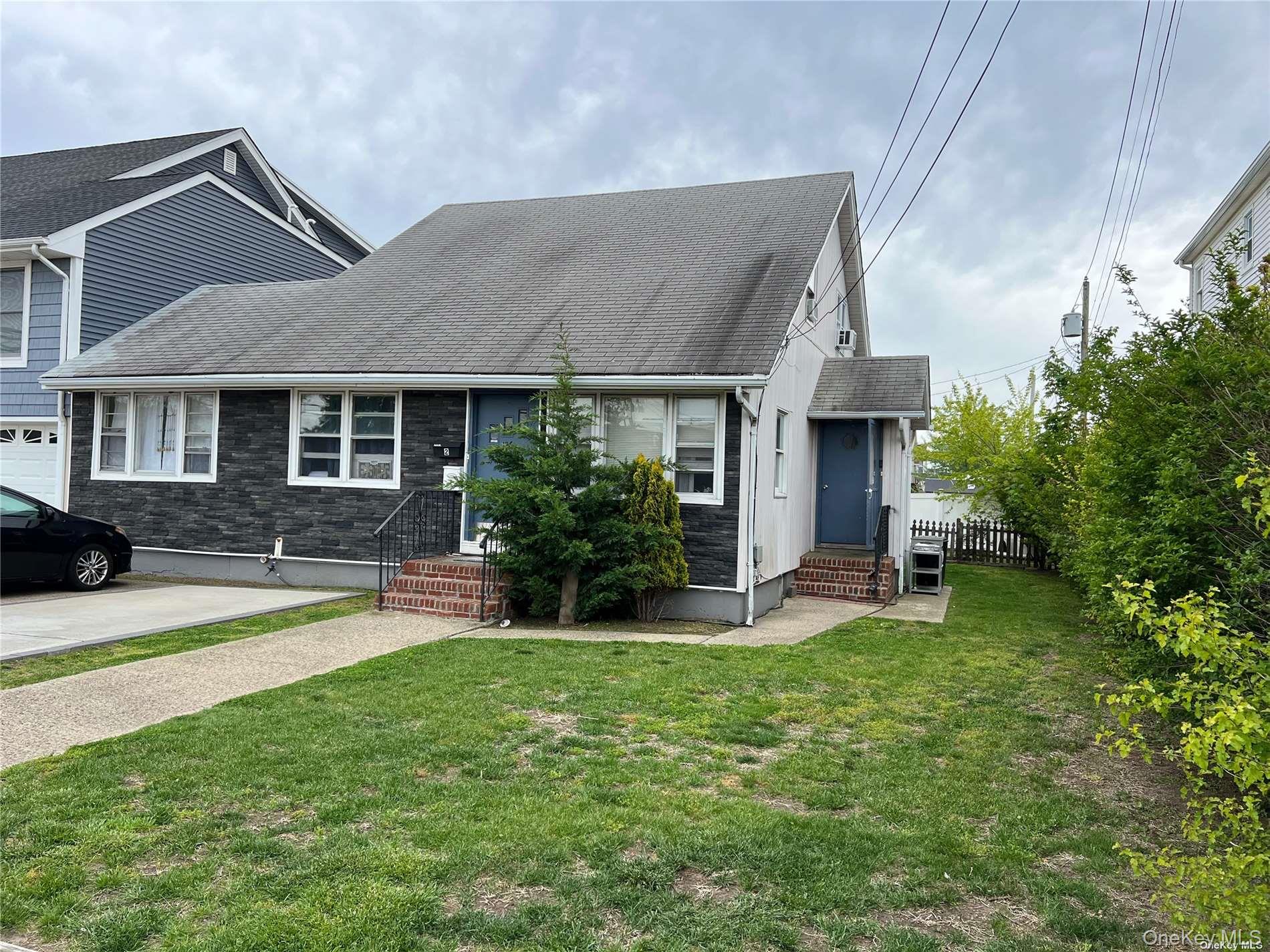 126 Radcliffe Road Unit: 2