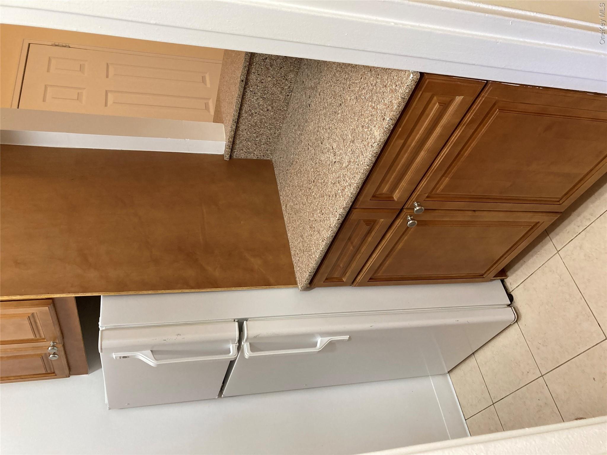 50 S Middle Neck Road Unit: 2C