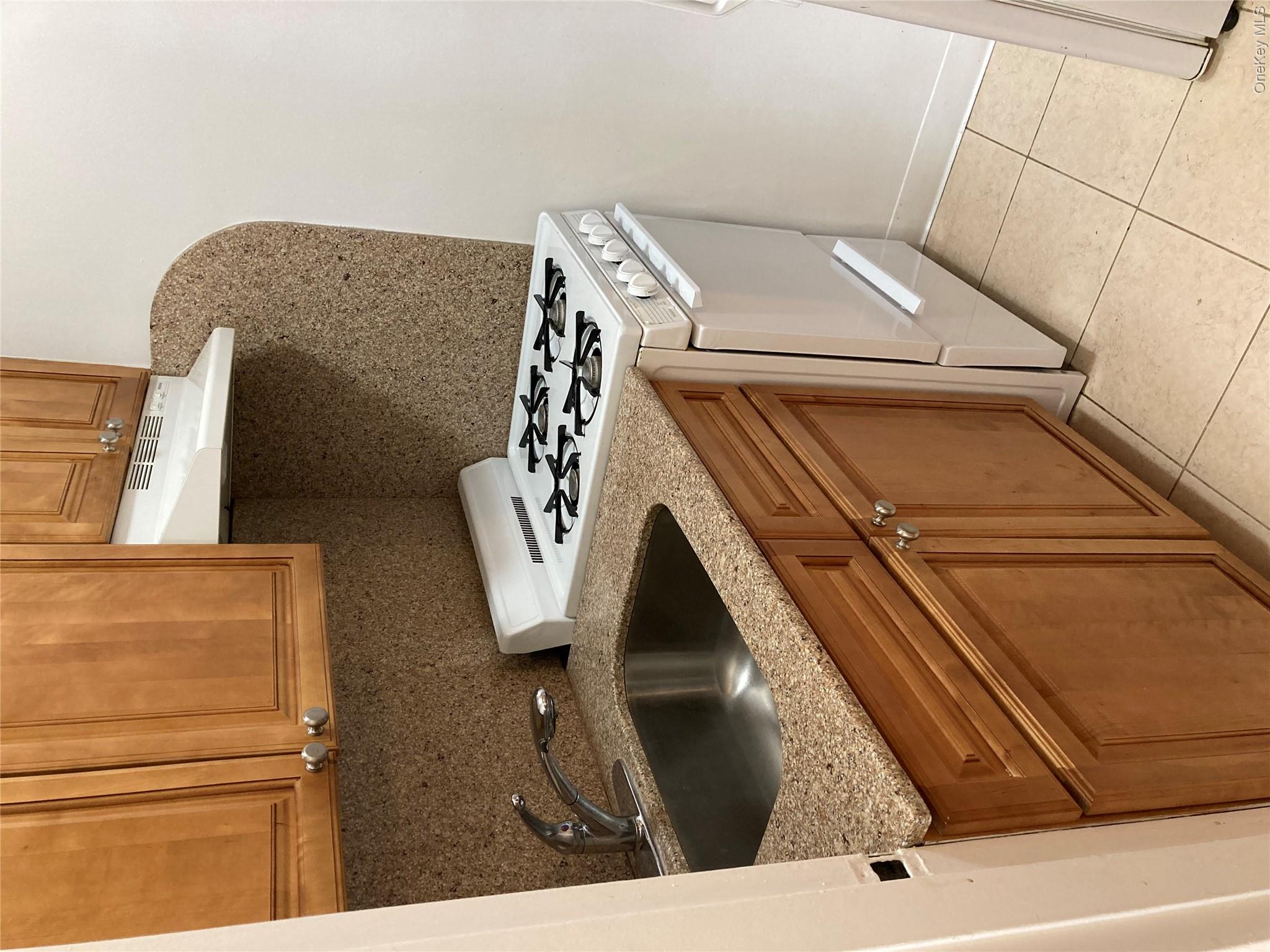 50 S Middle Neck Road Unit: 2C