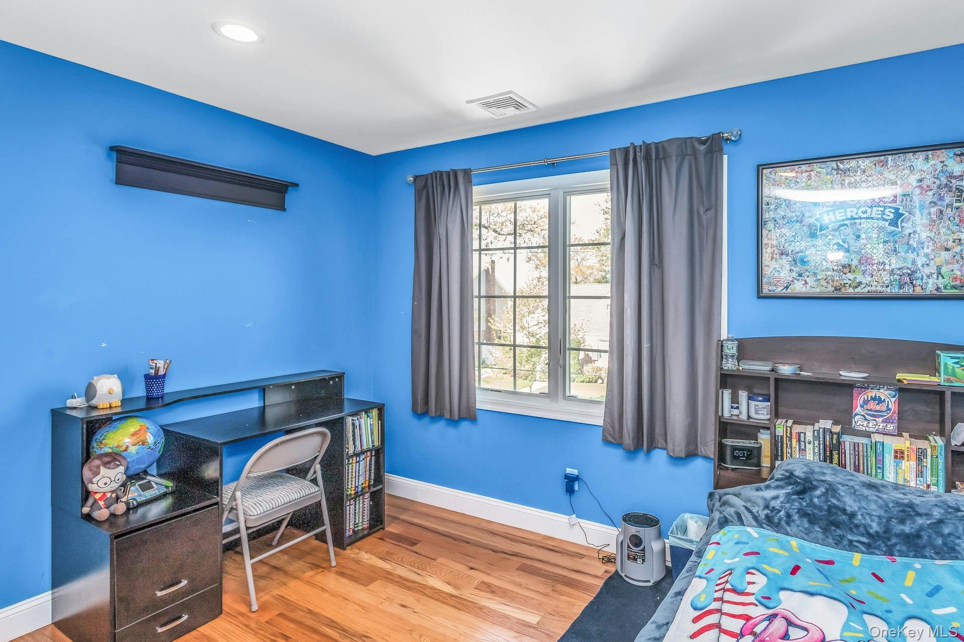 233 Collins Avenue