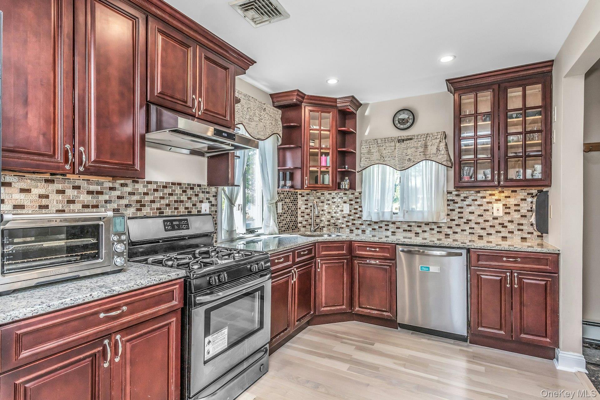 233 Collins Avenue