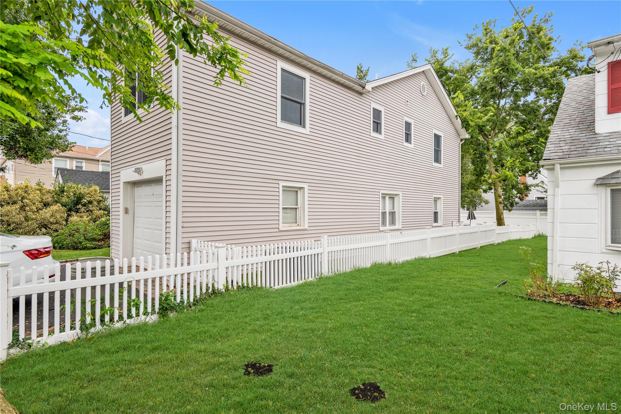 11 Nesaquake Avenue Unit: 2nd Fl