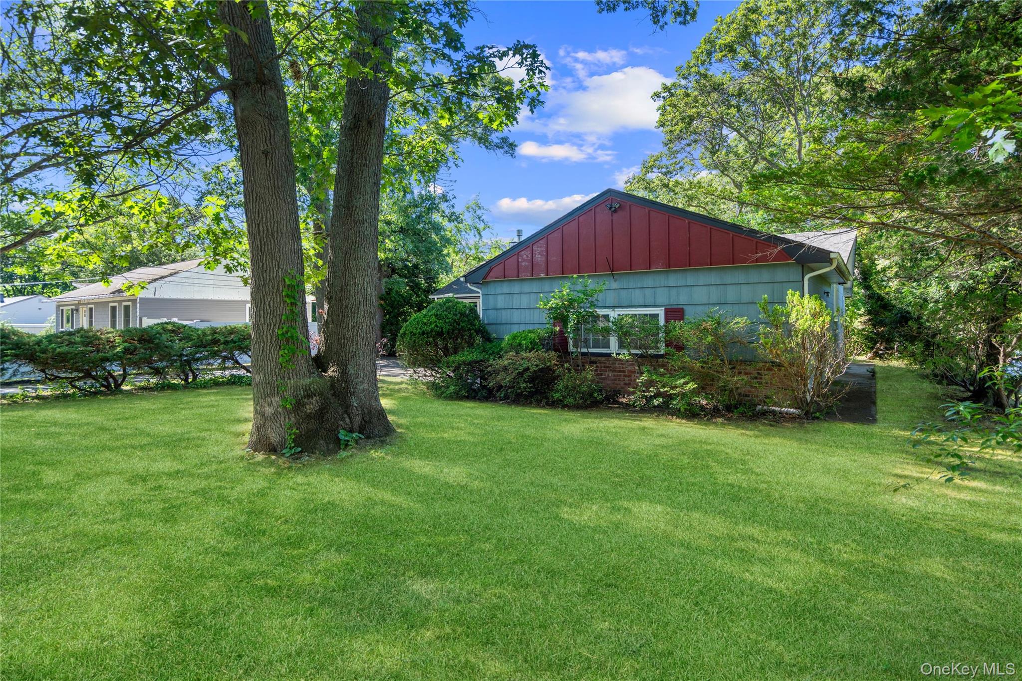 13 Simon Avenue