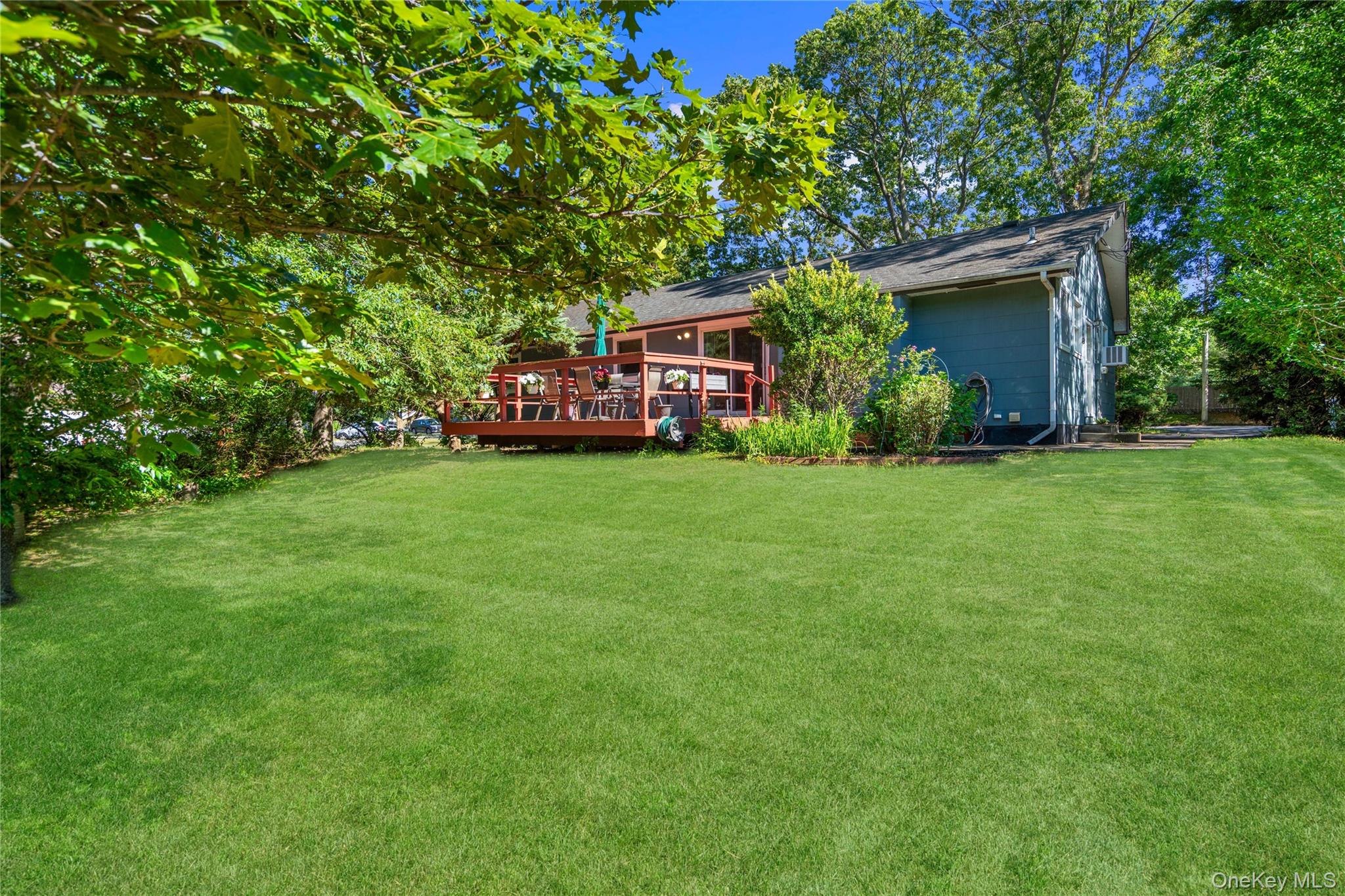 13 Simon Avenue