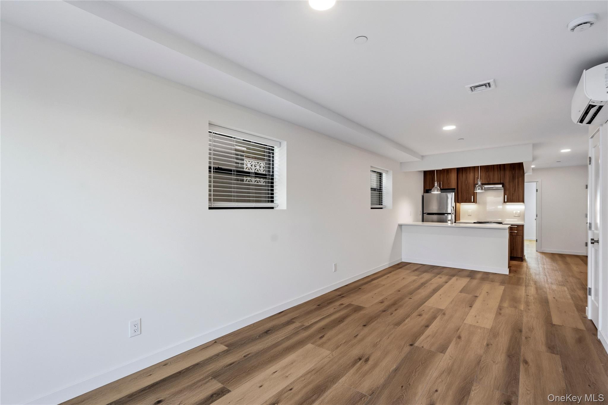 6249 60th Street Unit: 1