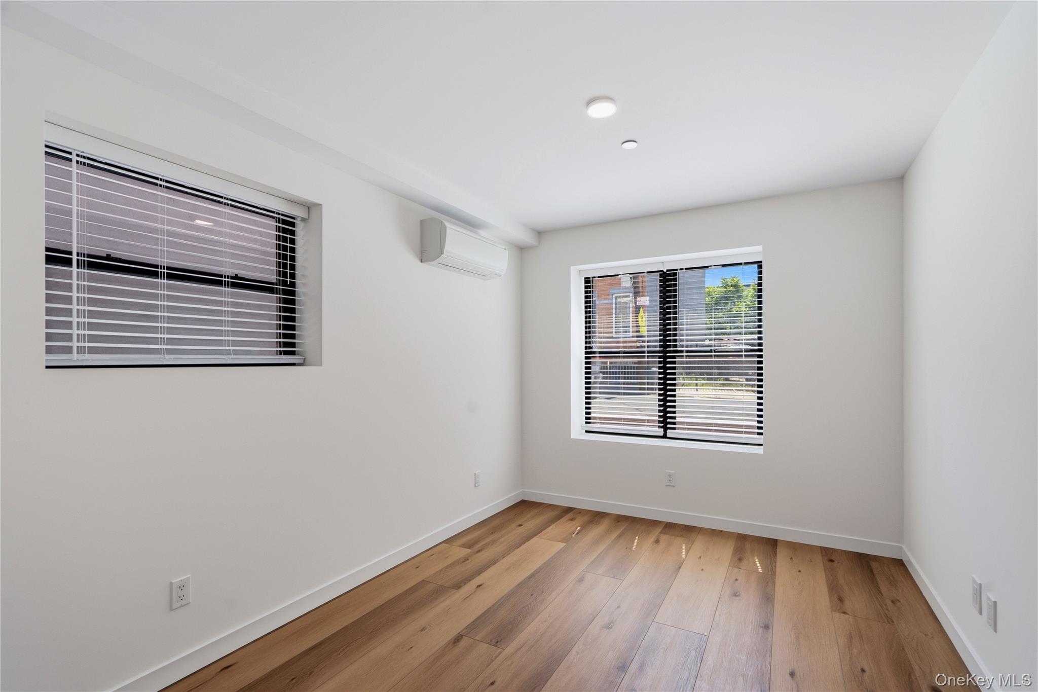 6249 60th Street Unit: 1