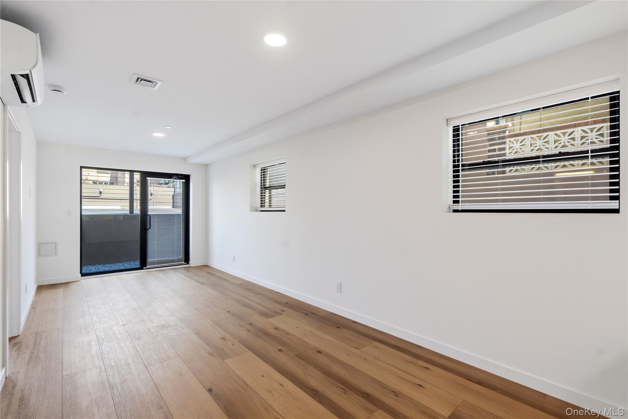 6249 60th Street Unit: 1