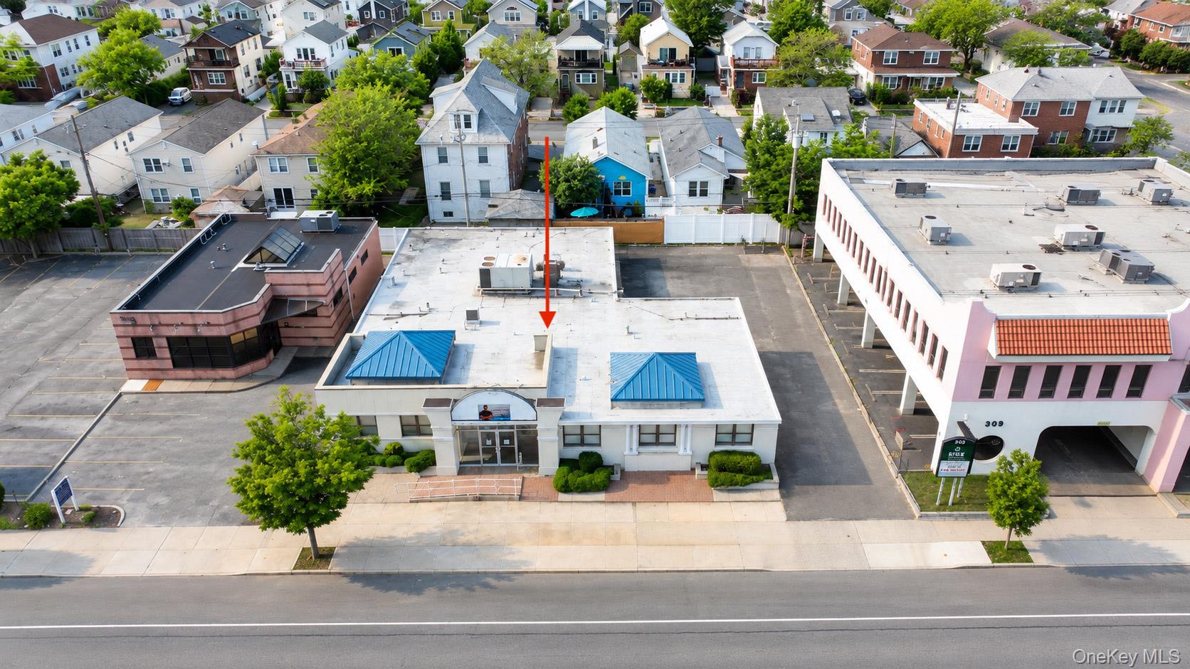 325 W Park Avenue